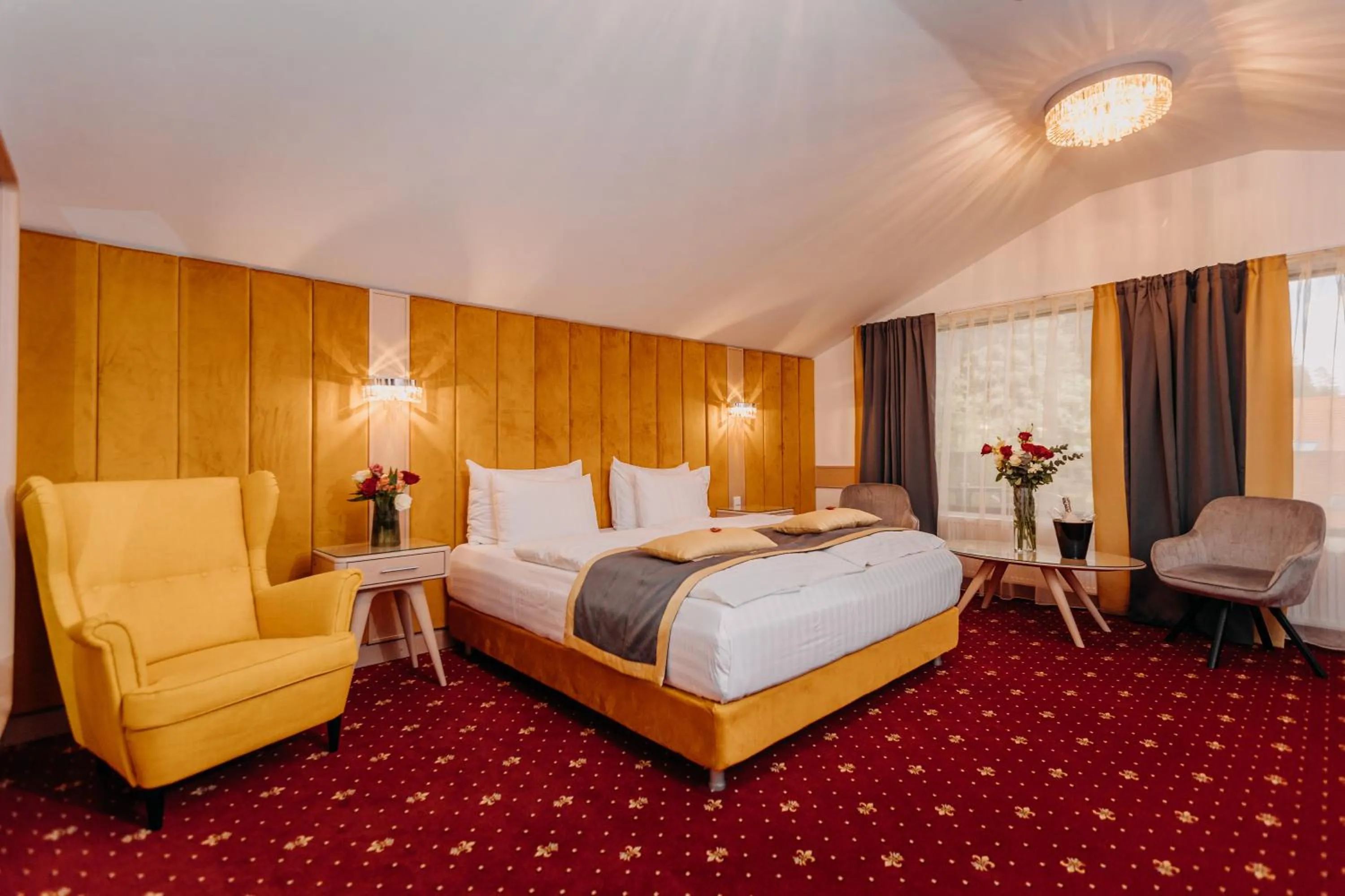 Bed in Hotel Lacu Rosu