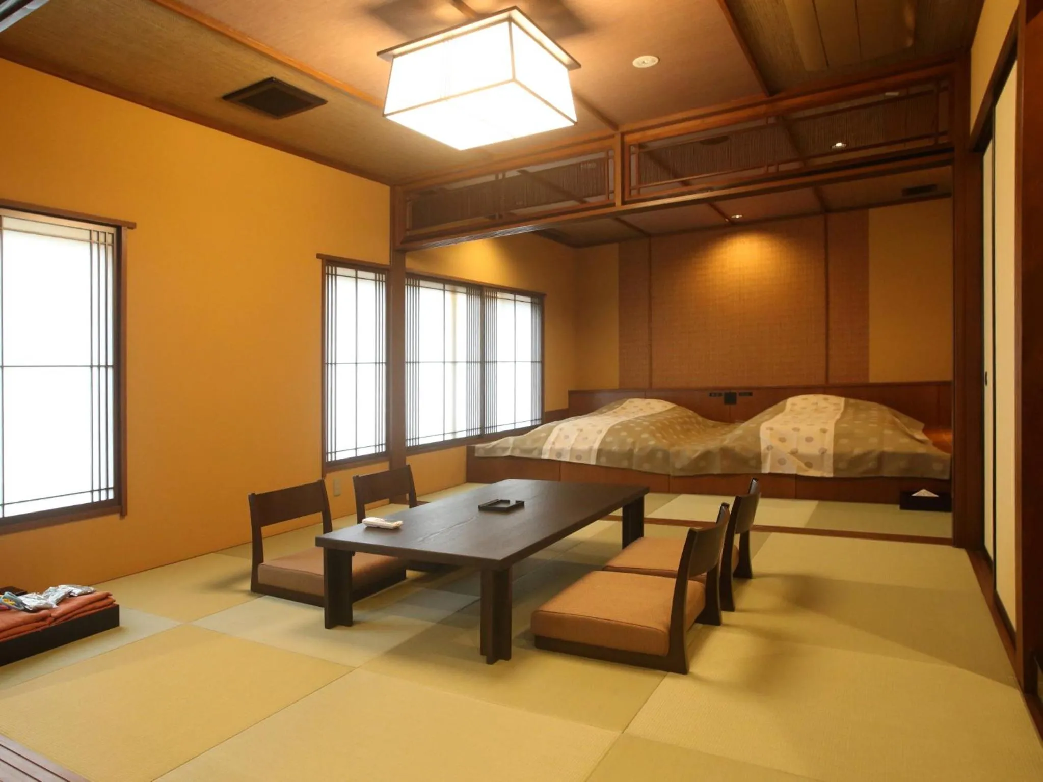 Kanazawa Yuwaku Onsen Kokarian