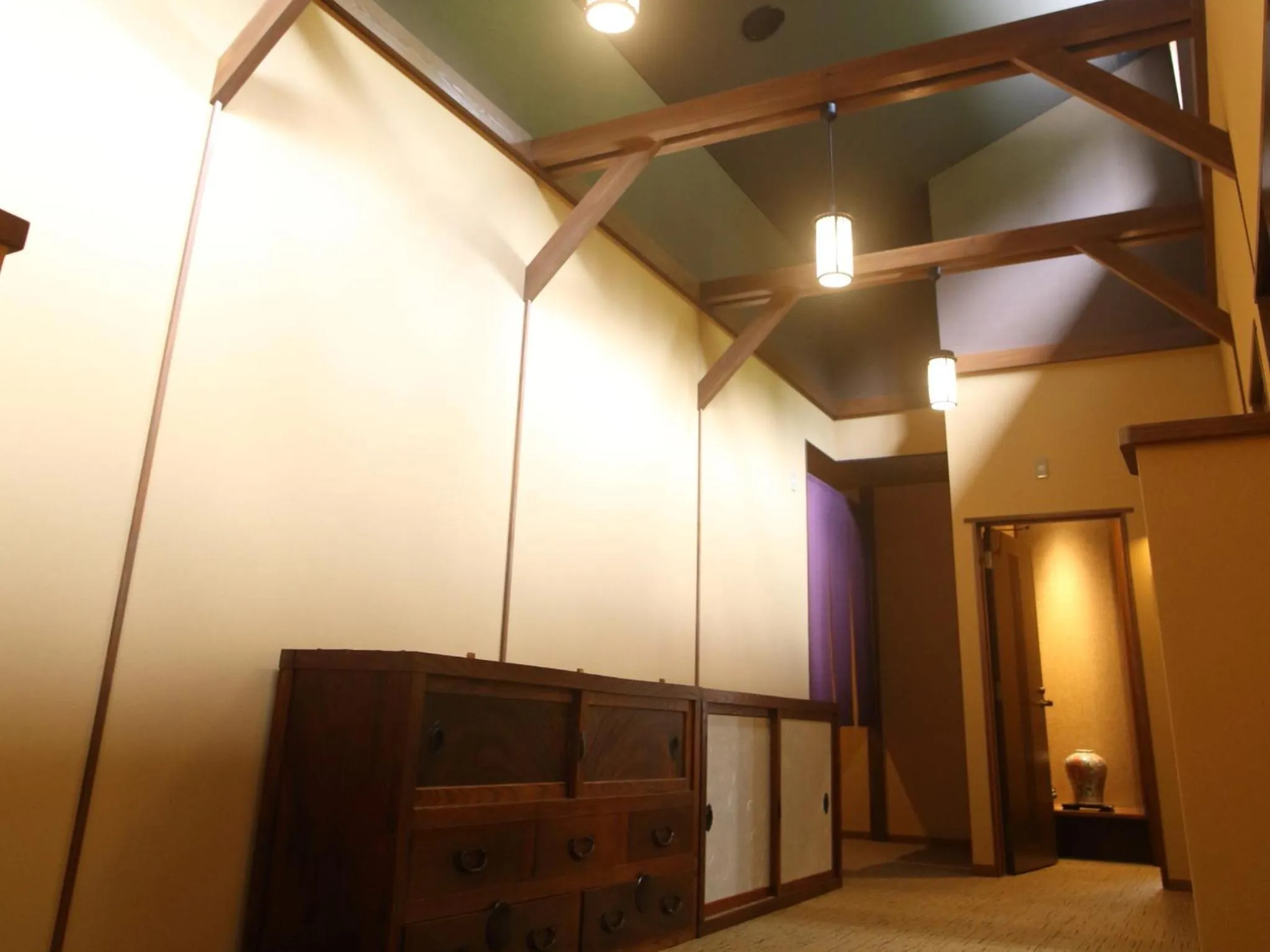 Kanazawa Yuwaku Onsen Kokarian