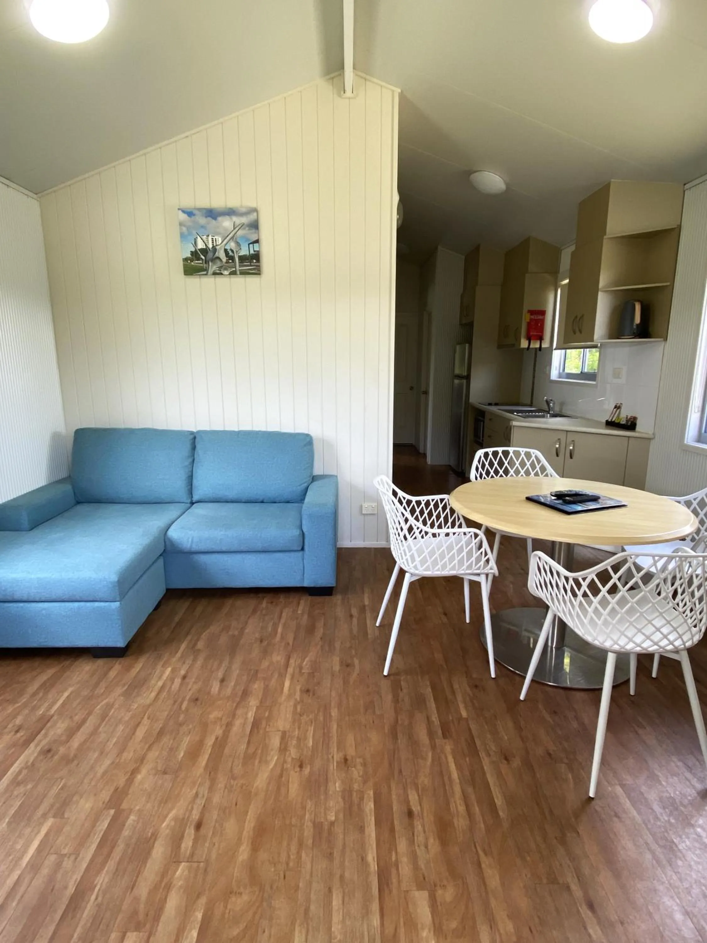 Kitchen or kitchenette in BIG4 Mackay Blacks Beach Holiday Park