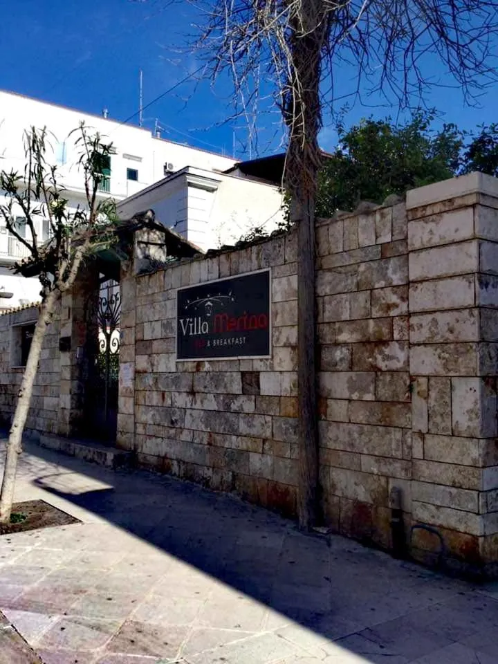 Property building in Villa Merina