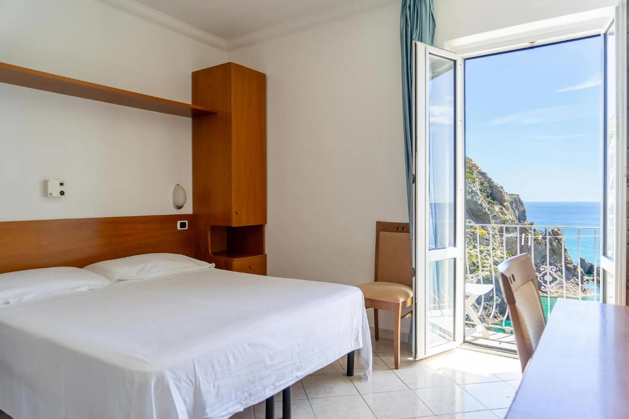 Bed in Hotel Bellavista