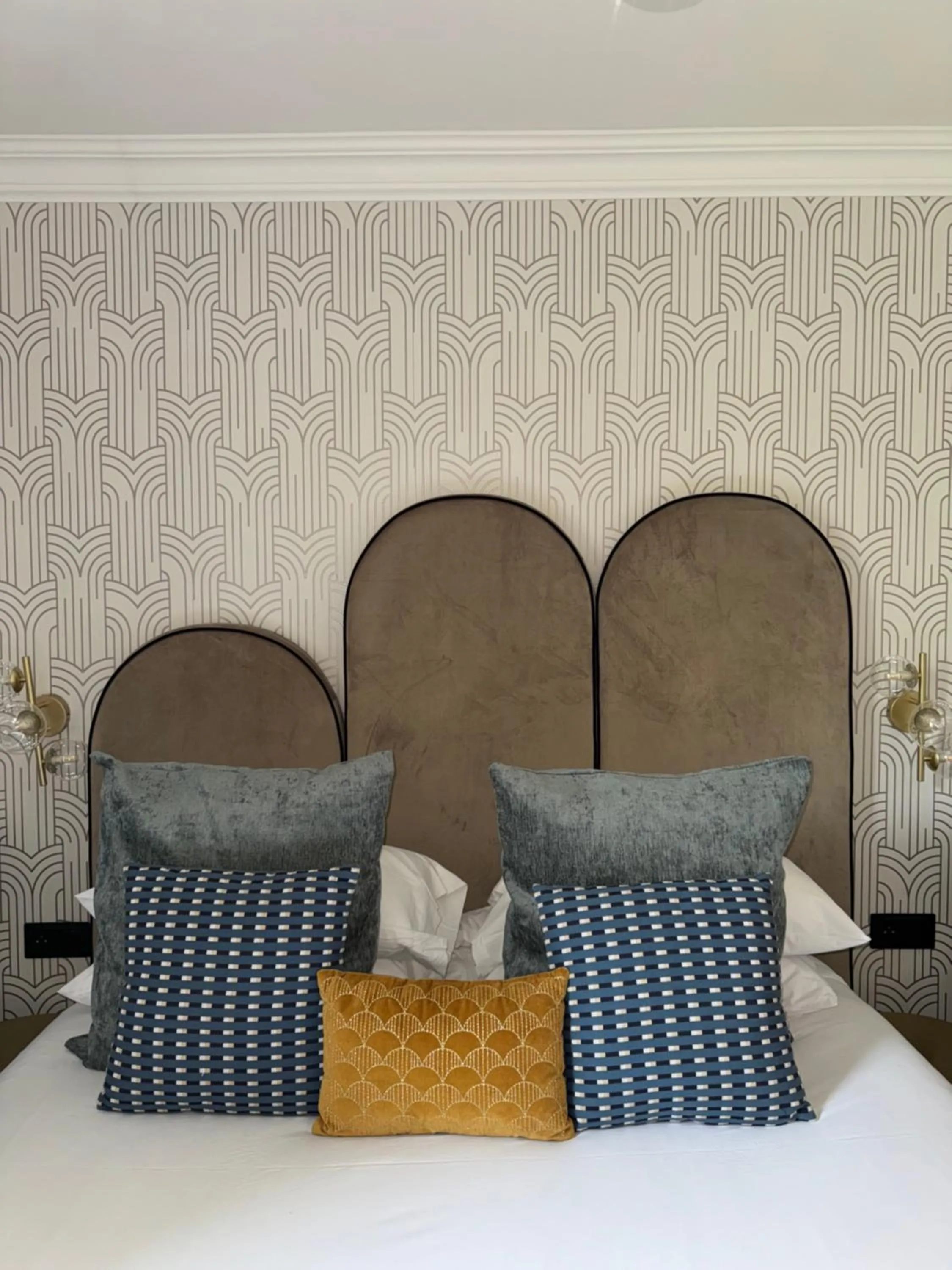 Bedroom in La Caravelle