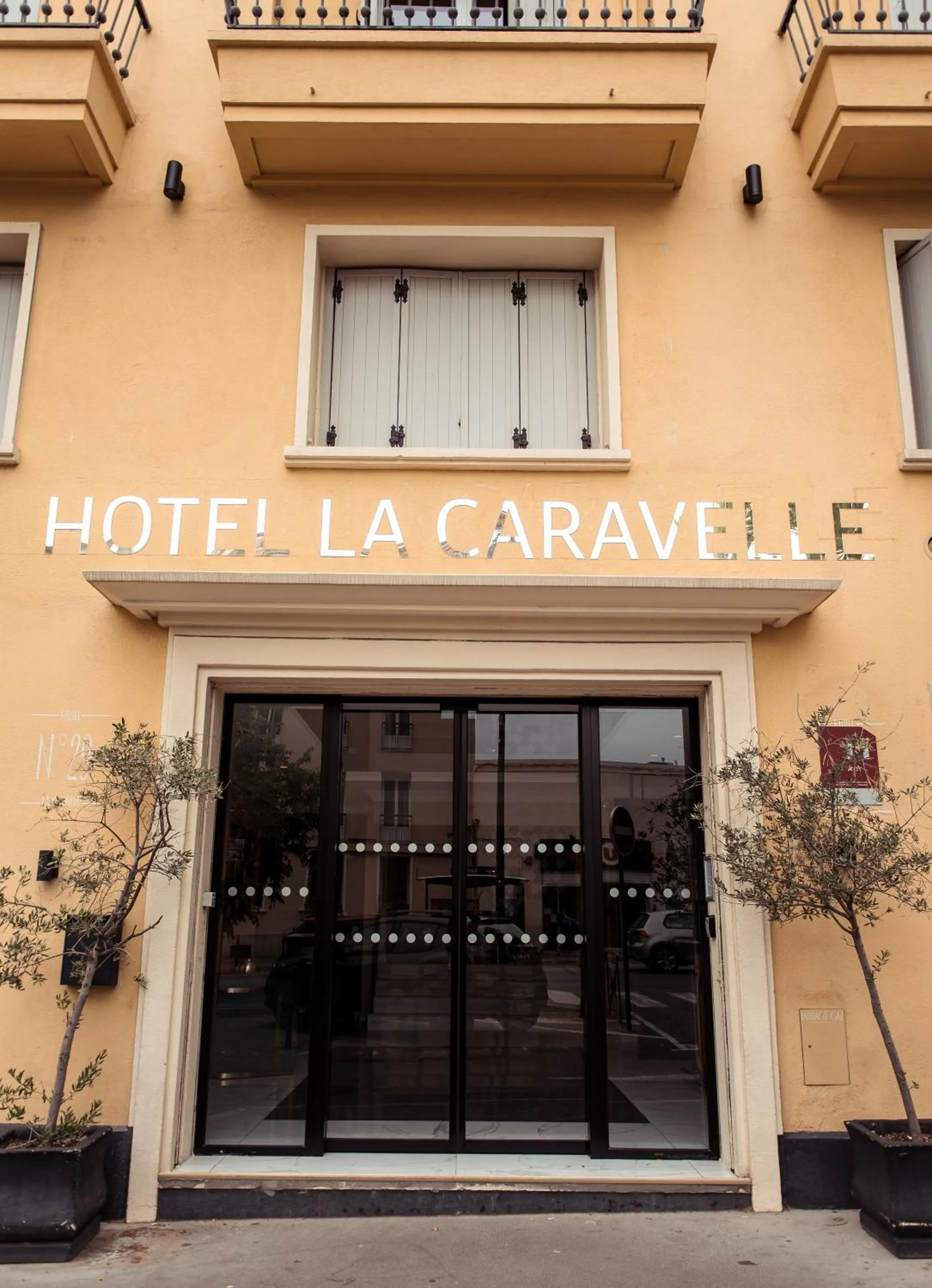 Property building in La Caravelle