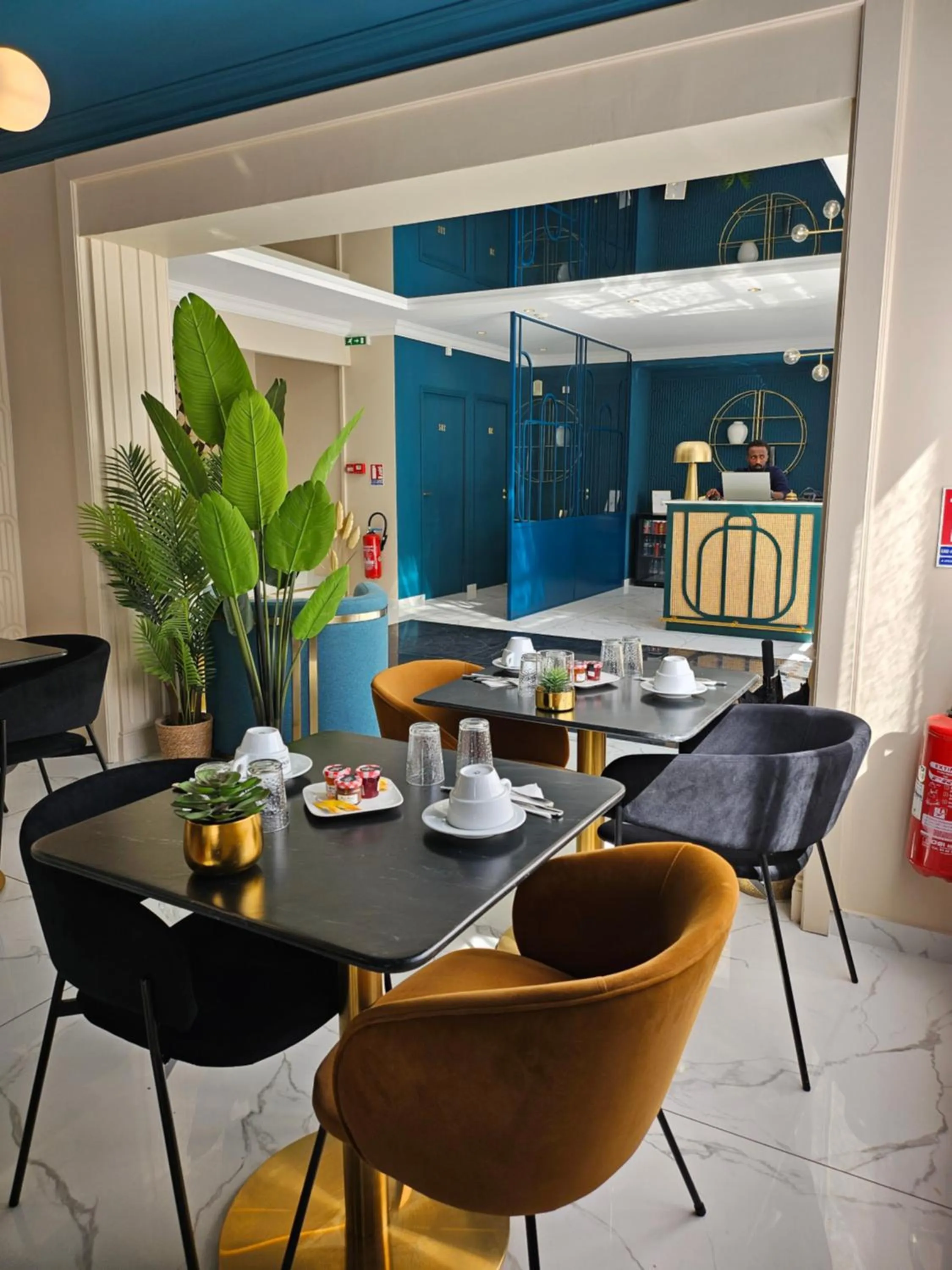 Dining area in La Caravelle