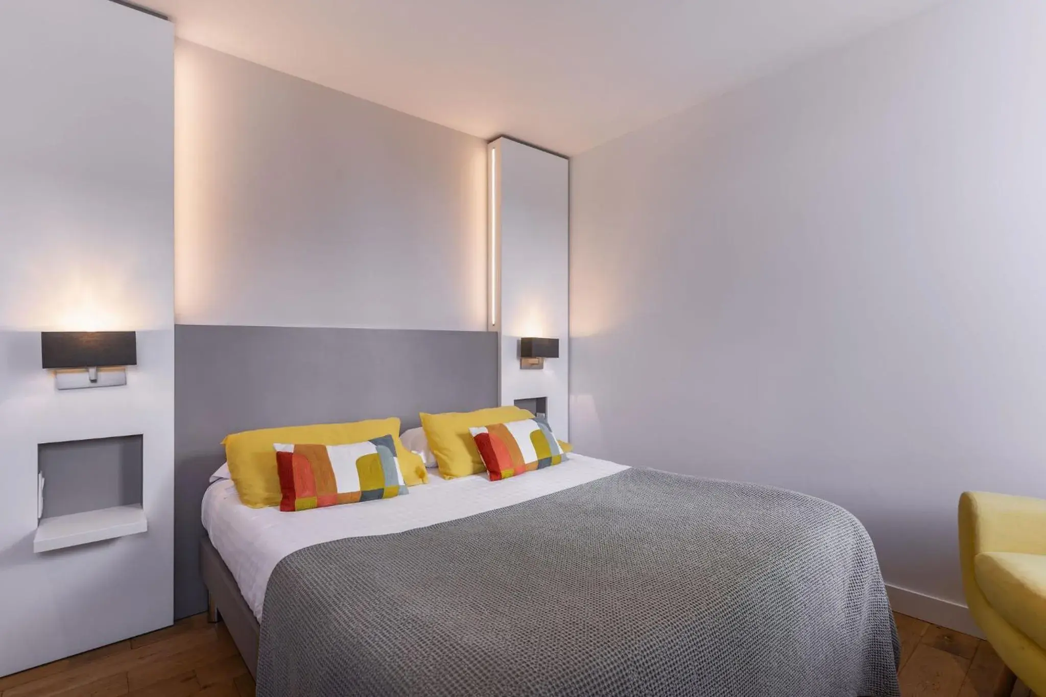 Superior Double Room in Le Cornouaille Hotel & Spa Superior Double Room in Le Cornouaille Hotel & Spa