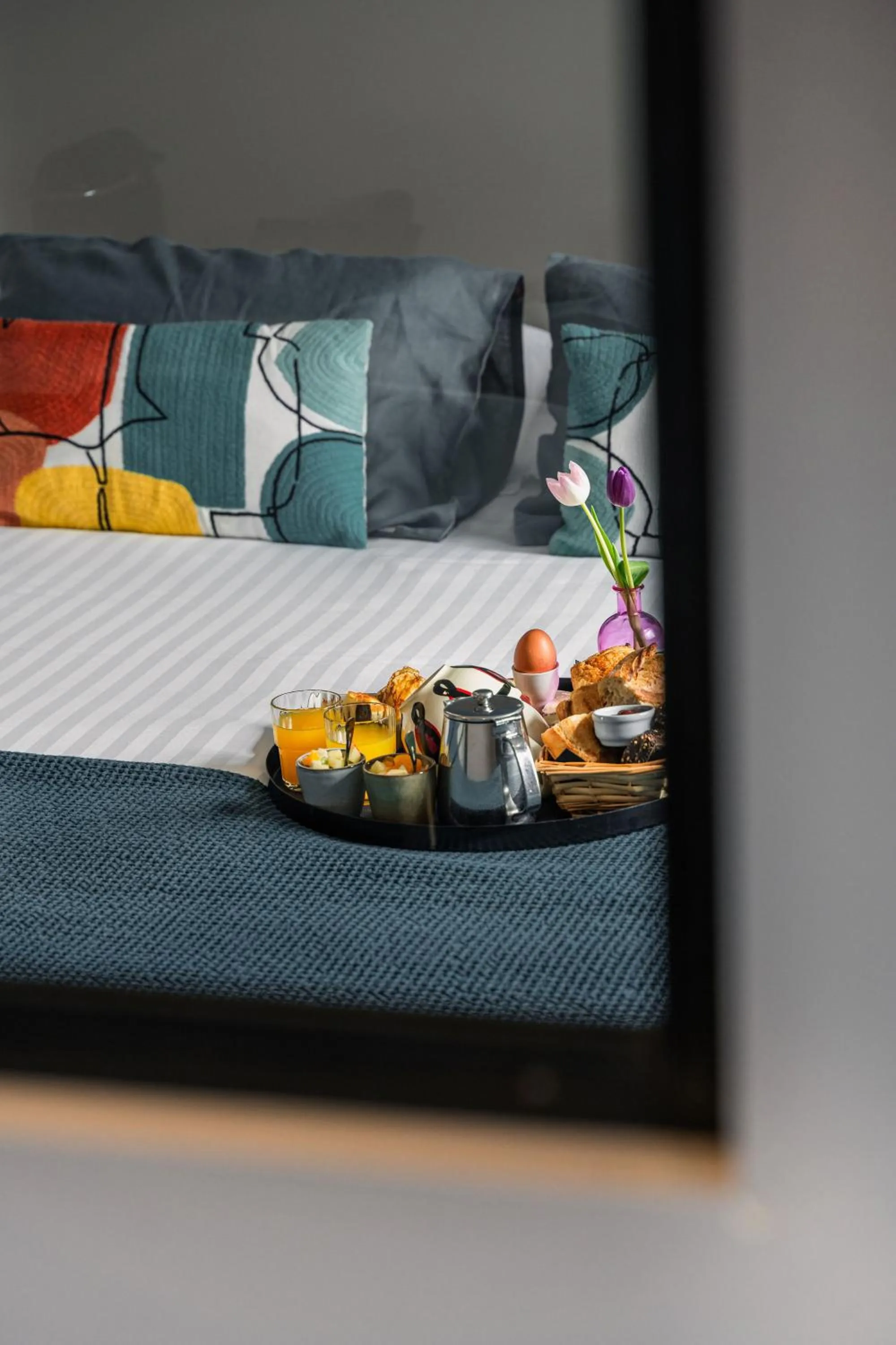 Breakfast, Bed in Le Cornouaille Hotel & Spa