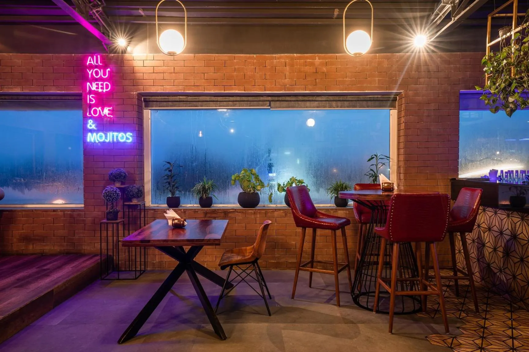 Nightclub / DJ in The Presidency