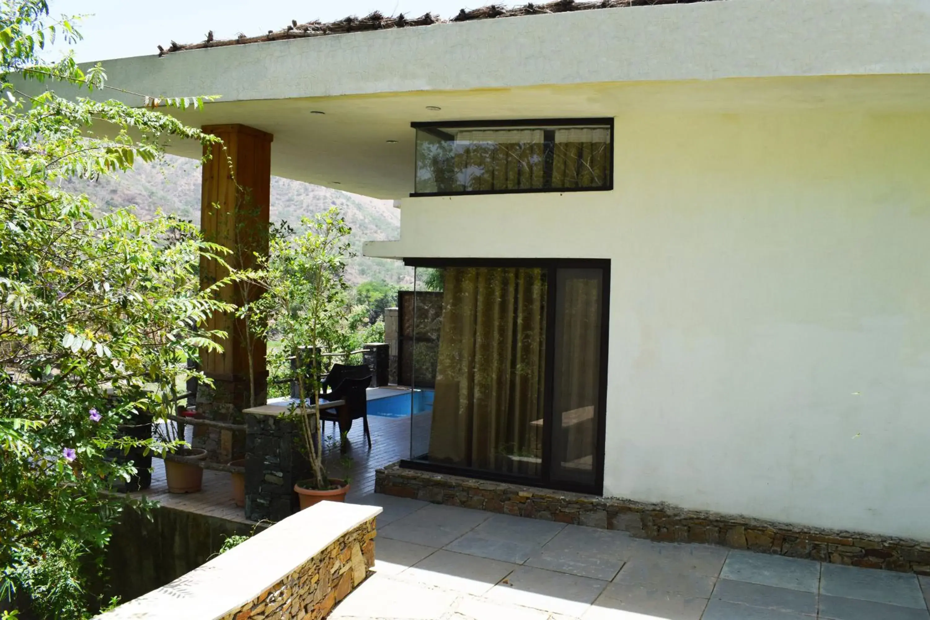 Facade/entrance in Kumbhalgarh Forest Retreat Facade/entrance in Kumbhalgarh Forest Retreat