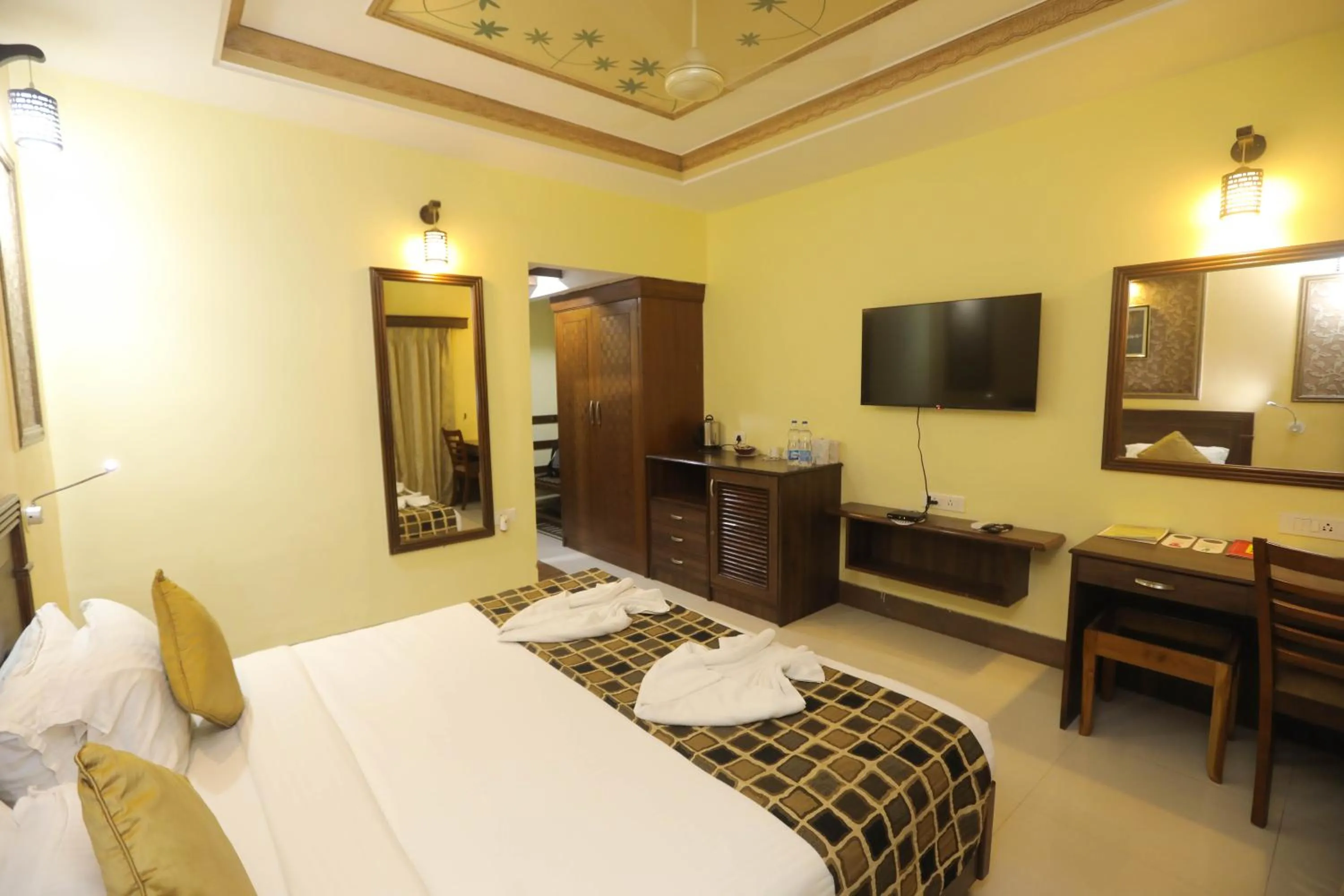 Bedroom, Bed in Hotel Goan Heritage
