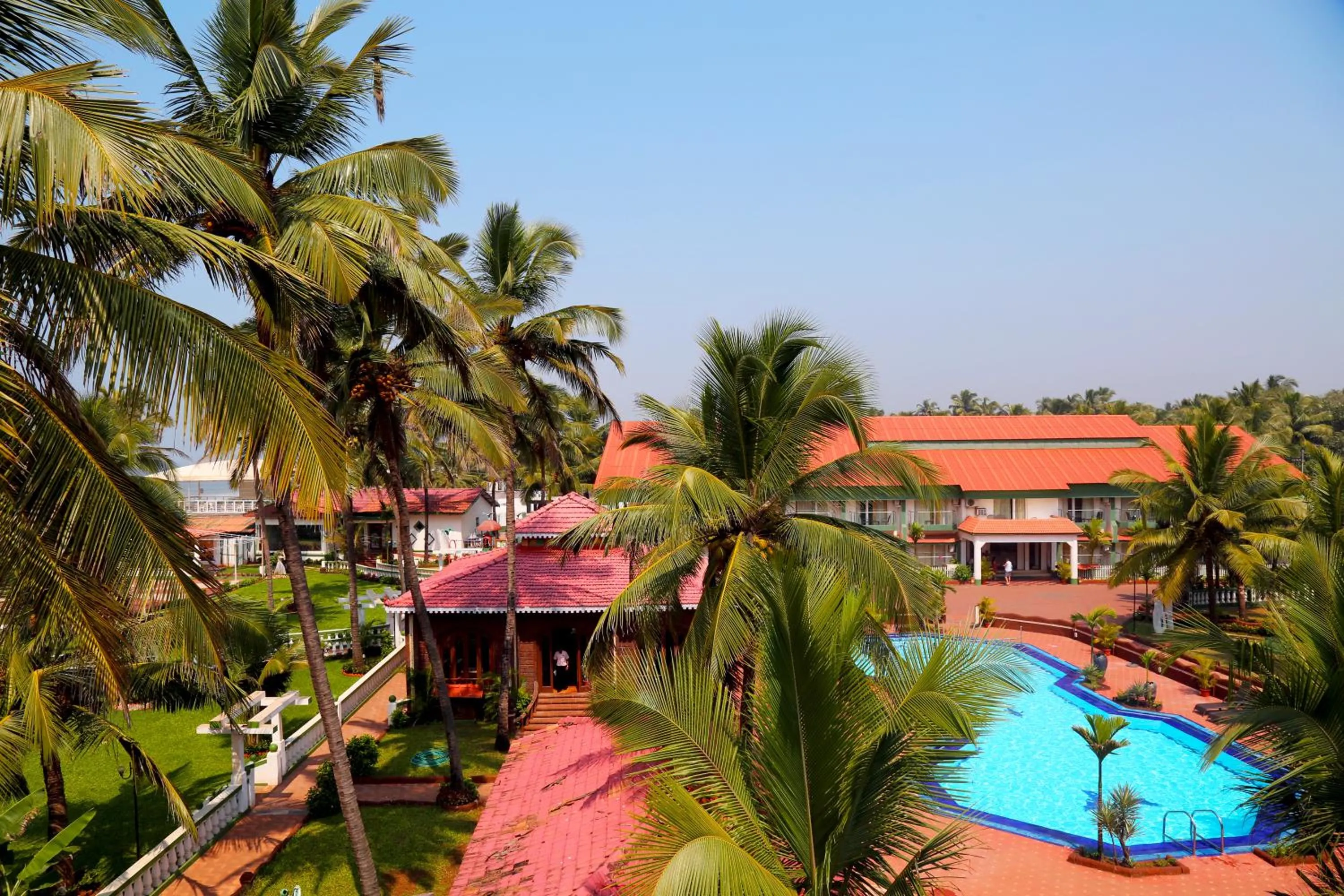 Swimming pool in Hotel Goan Heritage