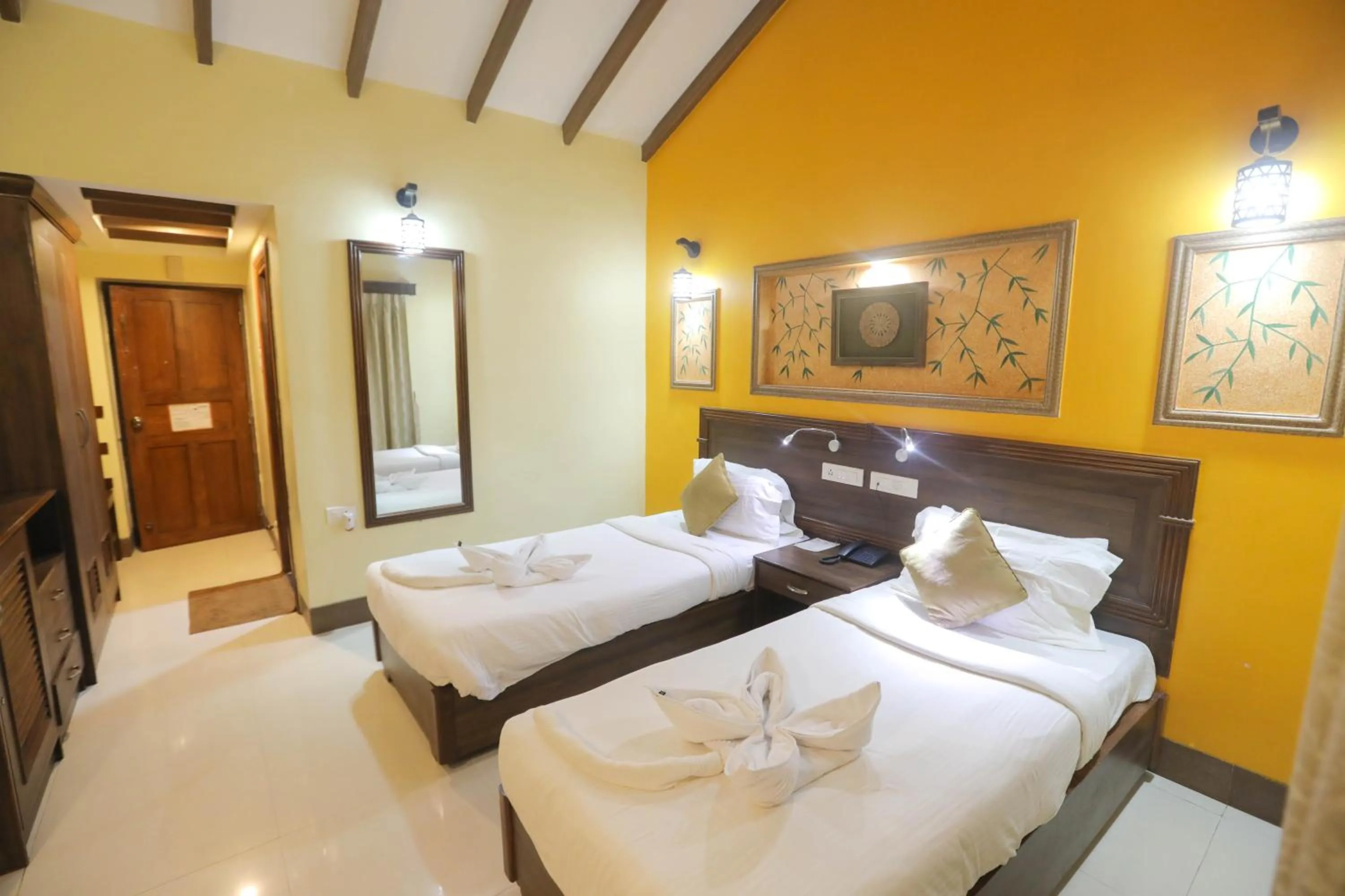 Bed in Hotel Goan Heritage