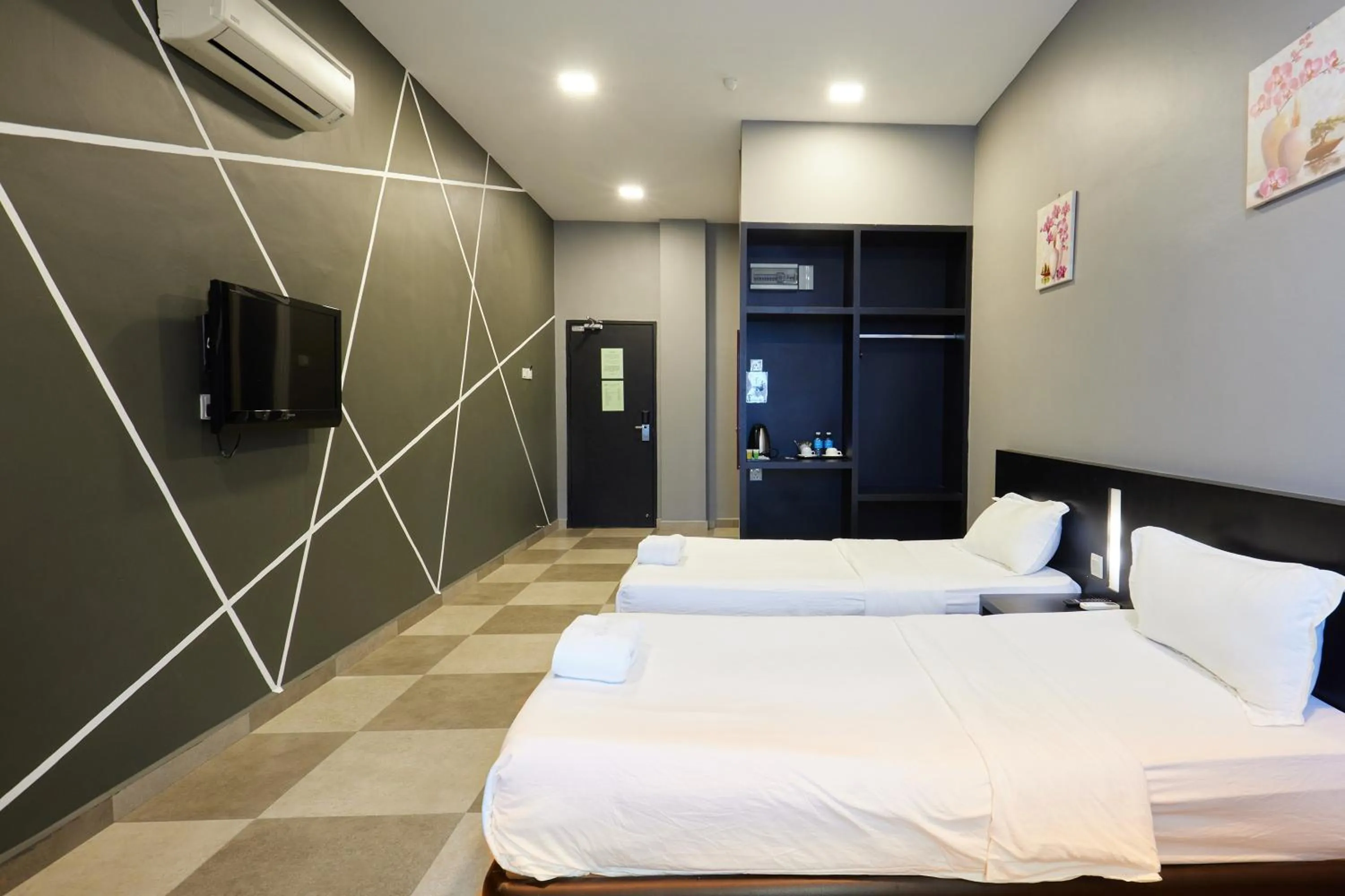 Bed in Elite Hotel Muar