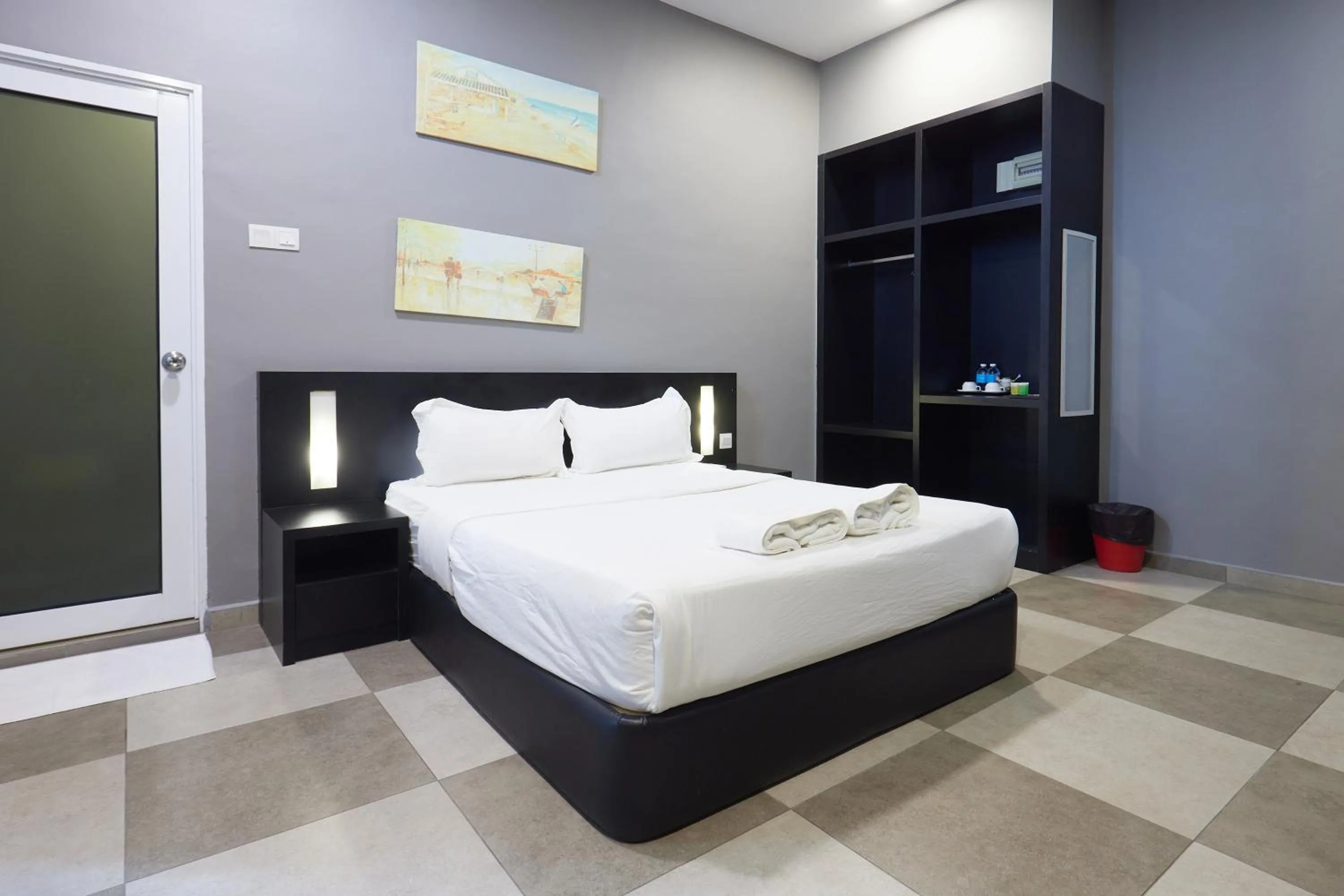 Bed in Elite Hotel Muar