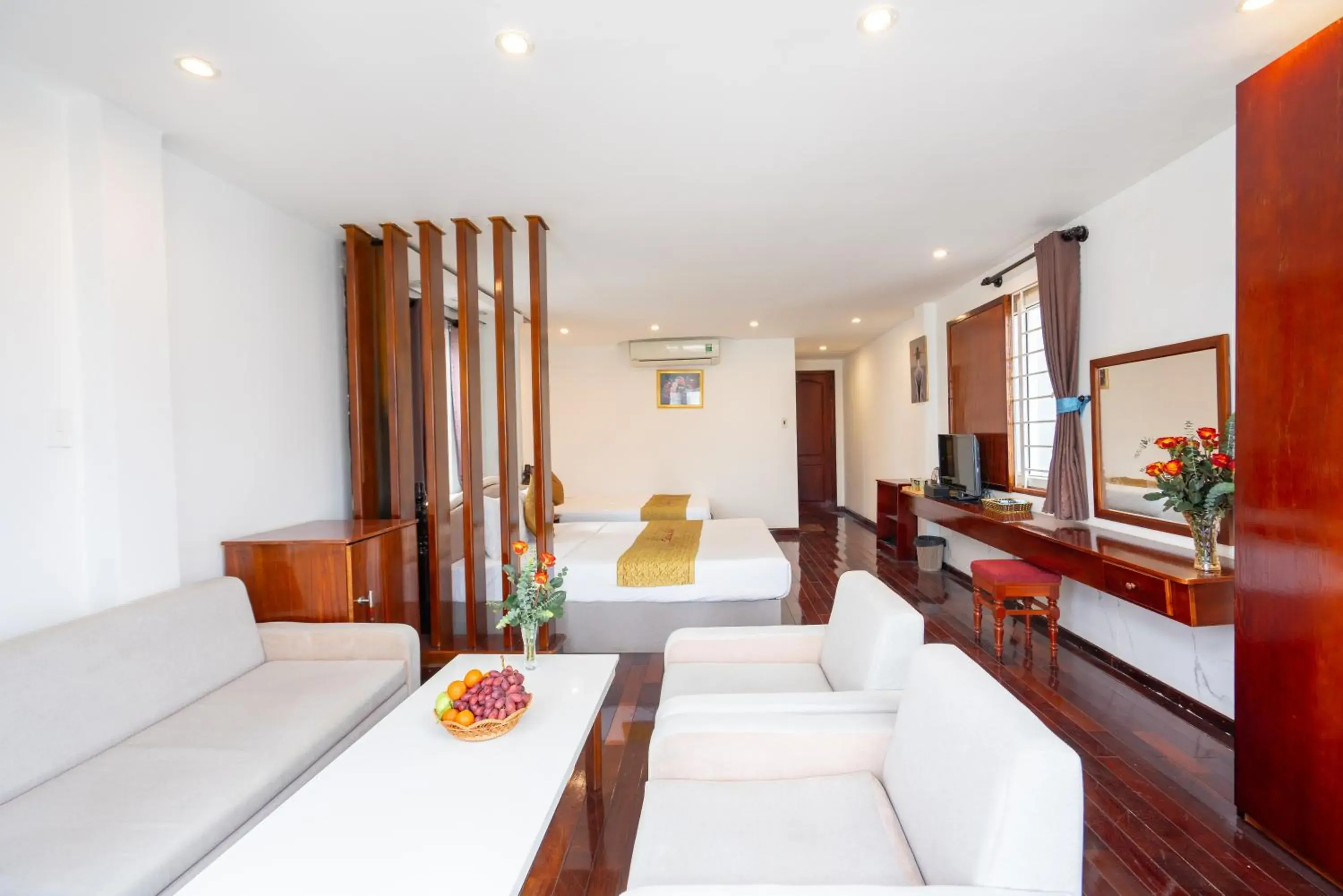 Photo of the whole room in Catinal Hotel Photo of the whole room in Catinal Hotel