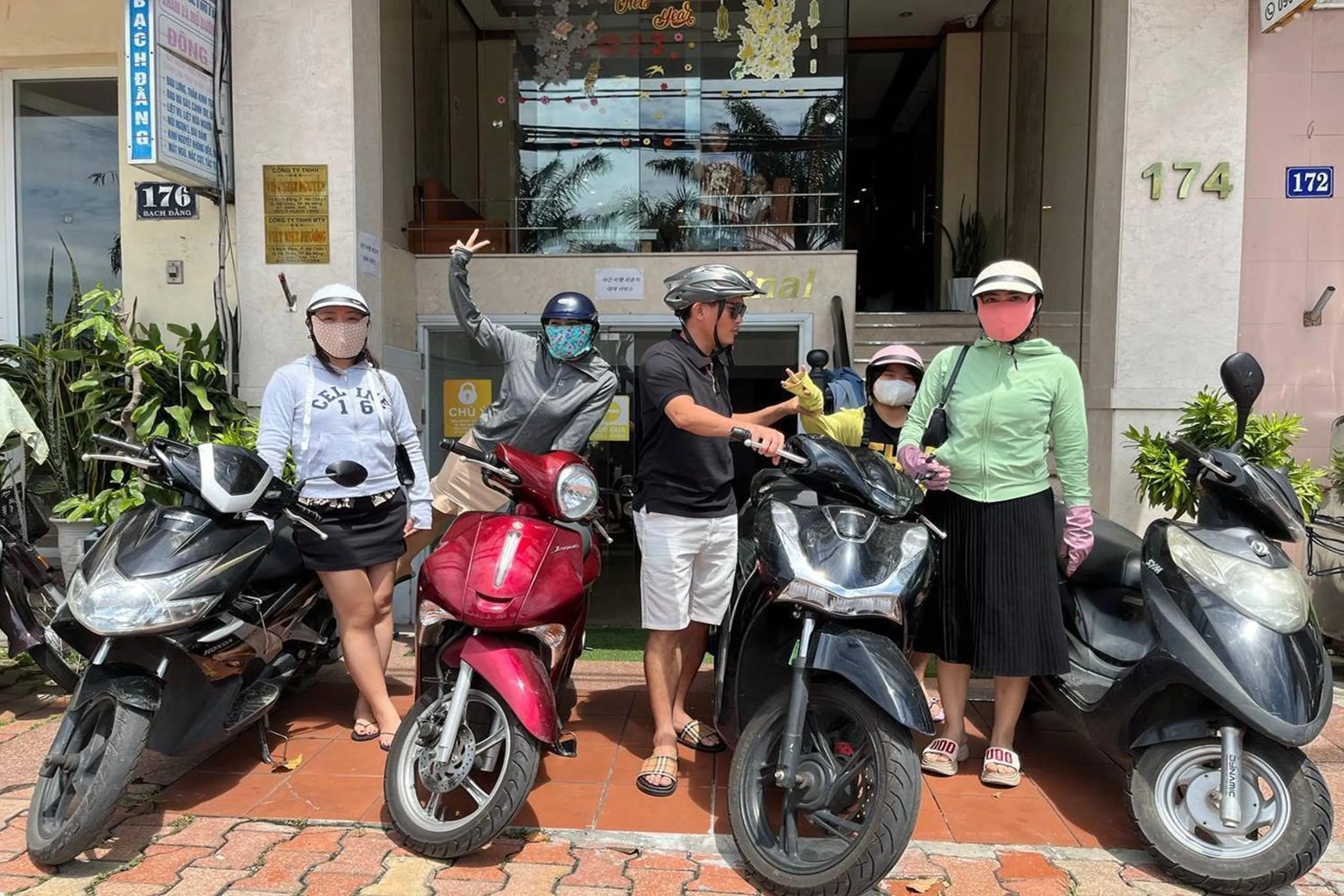 group of guests in Catinal Hotel