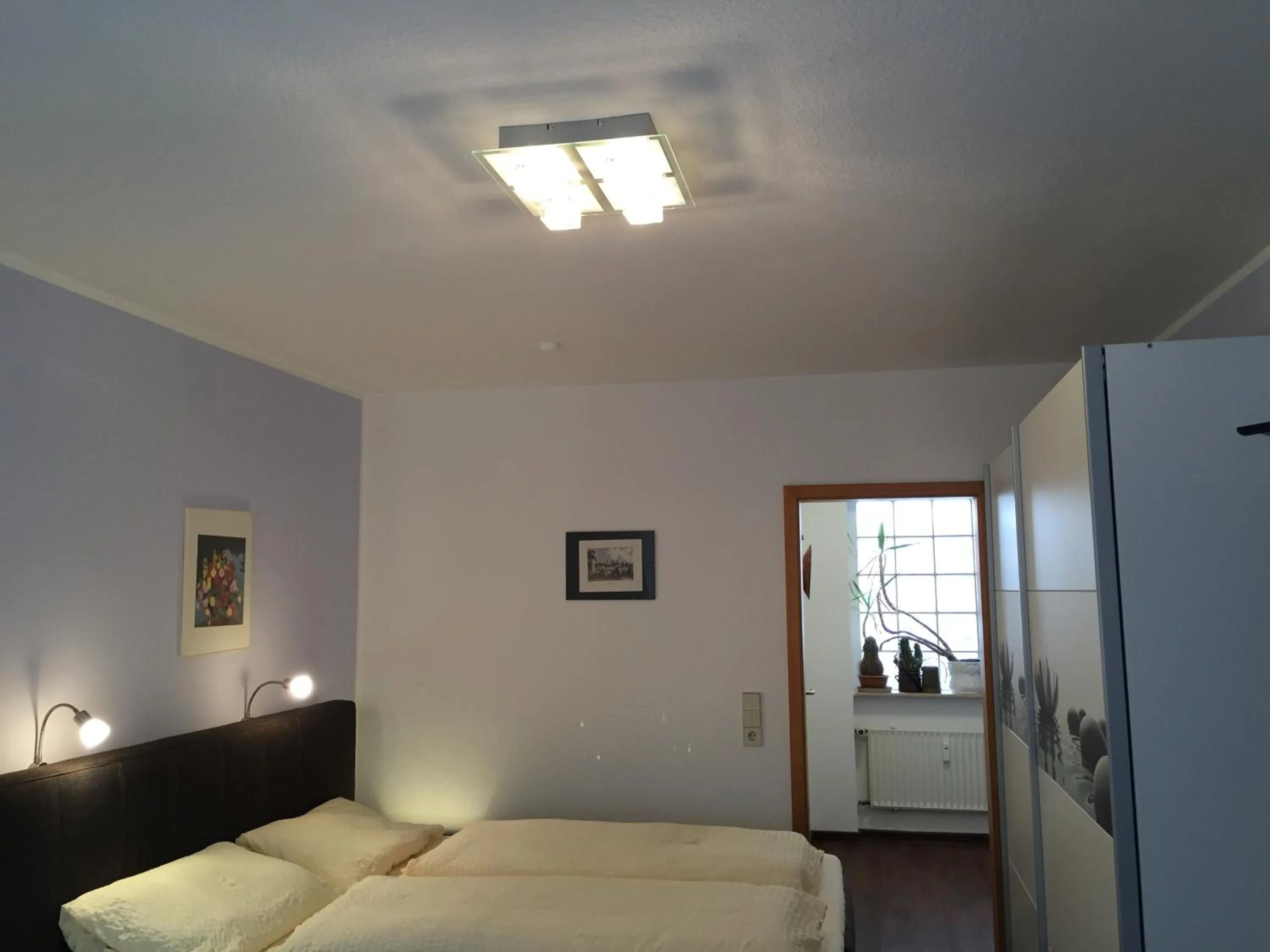 Bed in Marktschänke