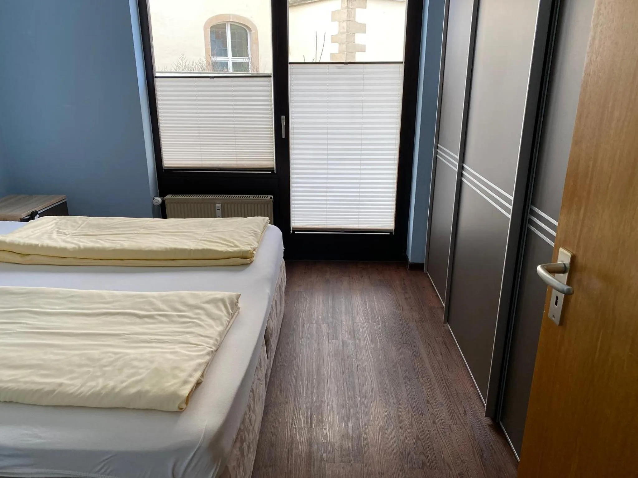 Bed in Marktschänke