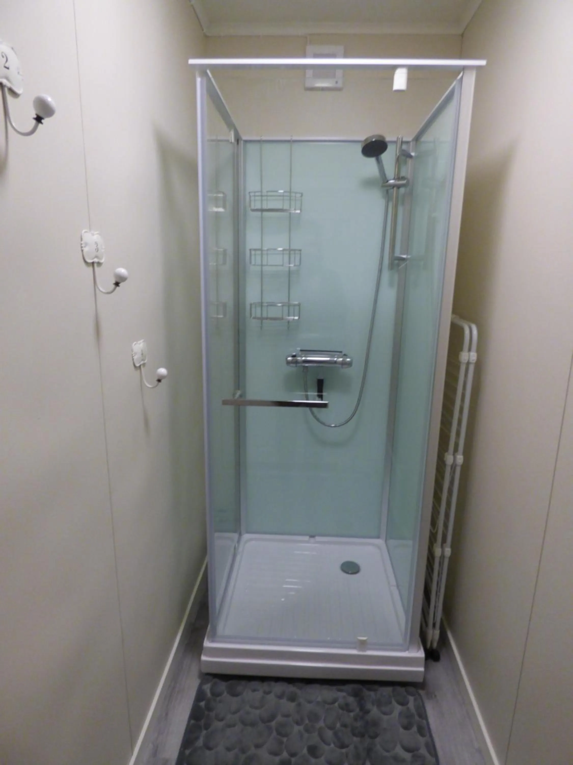 Bathroom in Nya Skogsgården Hostel
