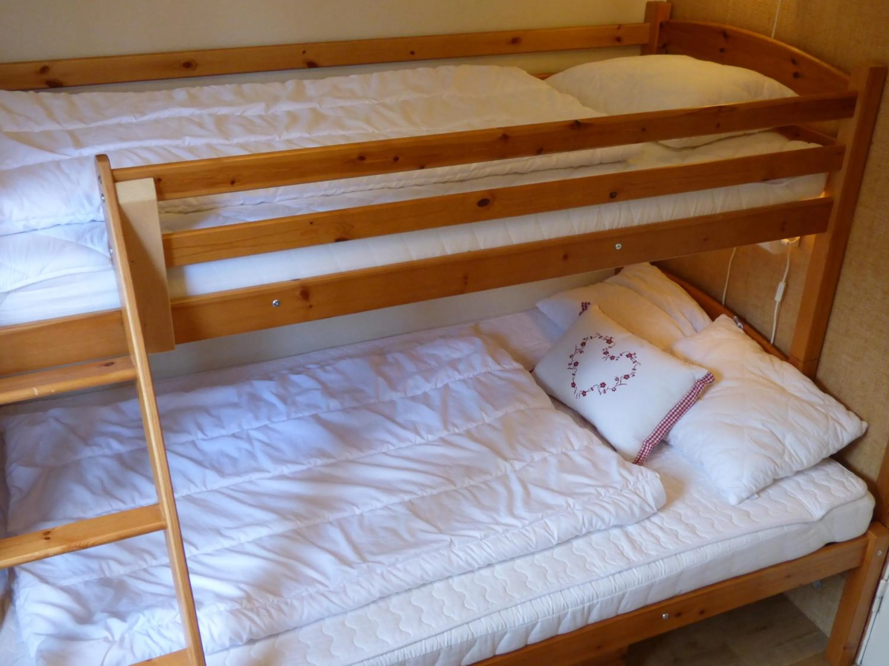 Photo of the whole room, Bed in Nya Skogsgården Hostel
