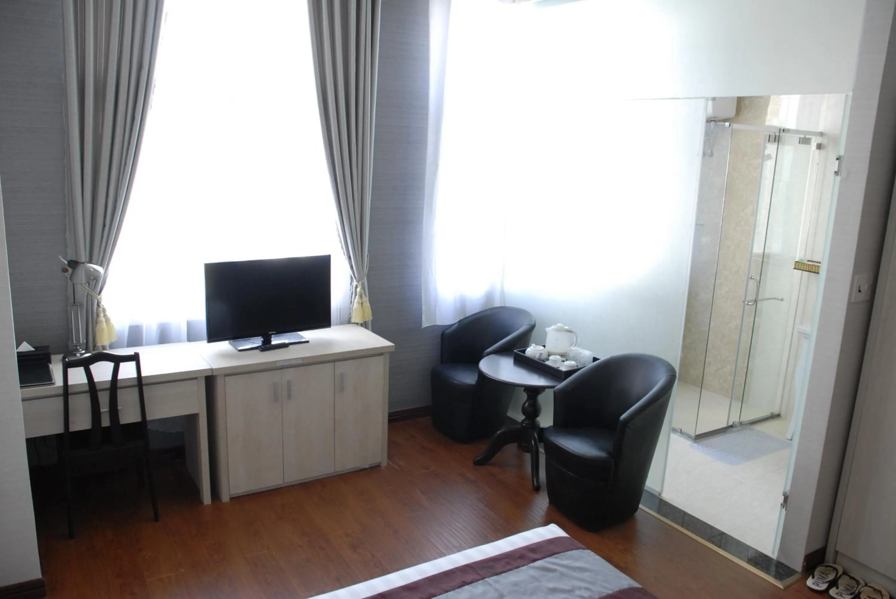 Bedroom in Mountain Town Hotel