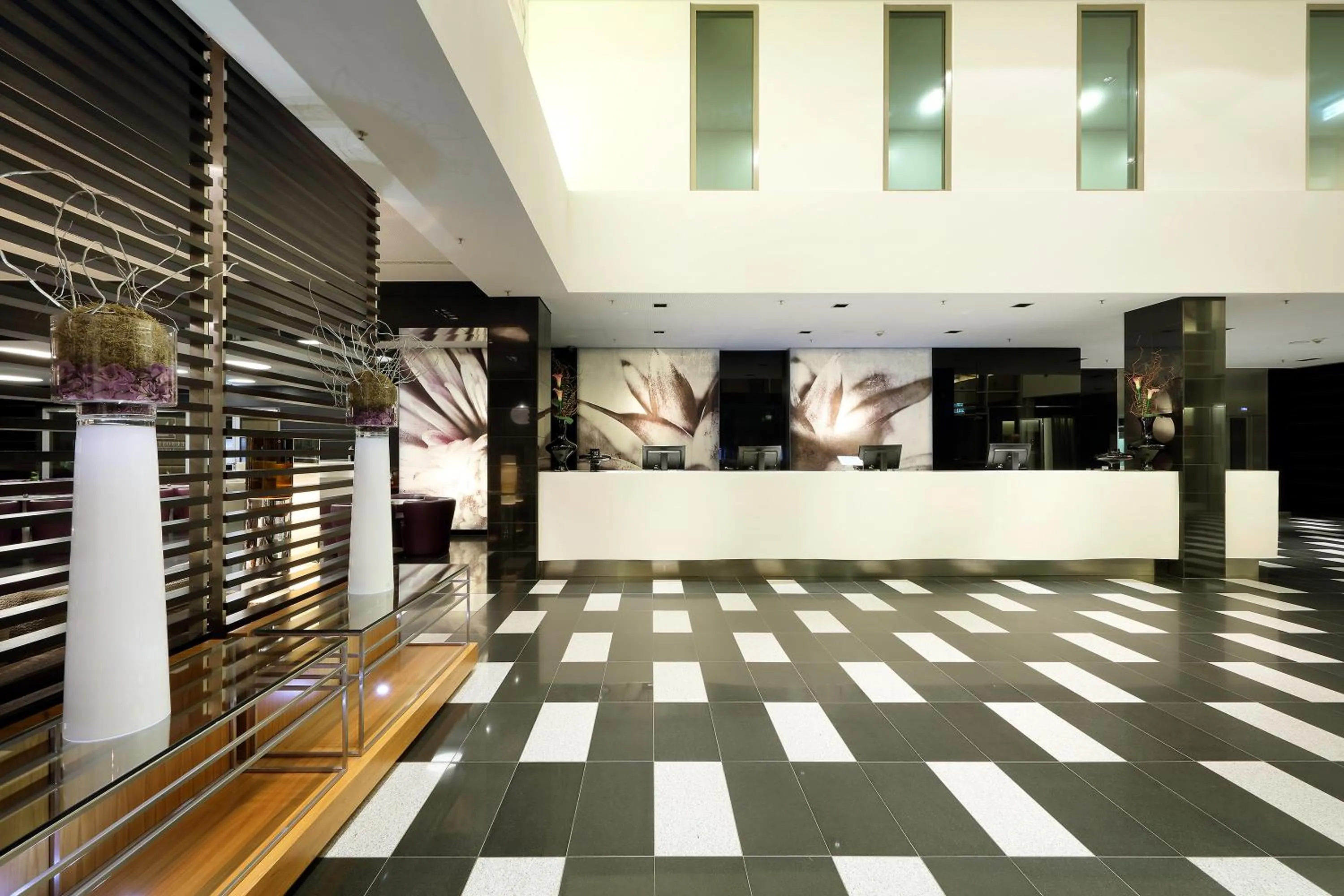 Lobby or reception in Eurostars Grand Central