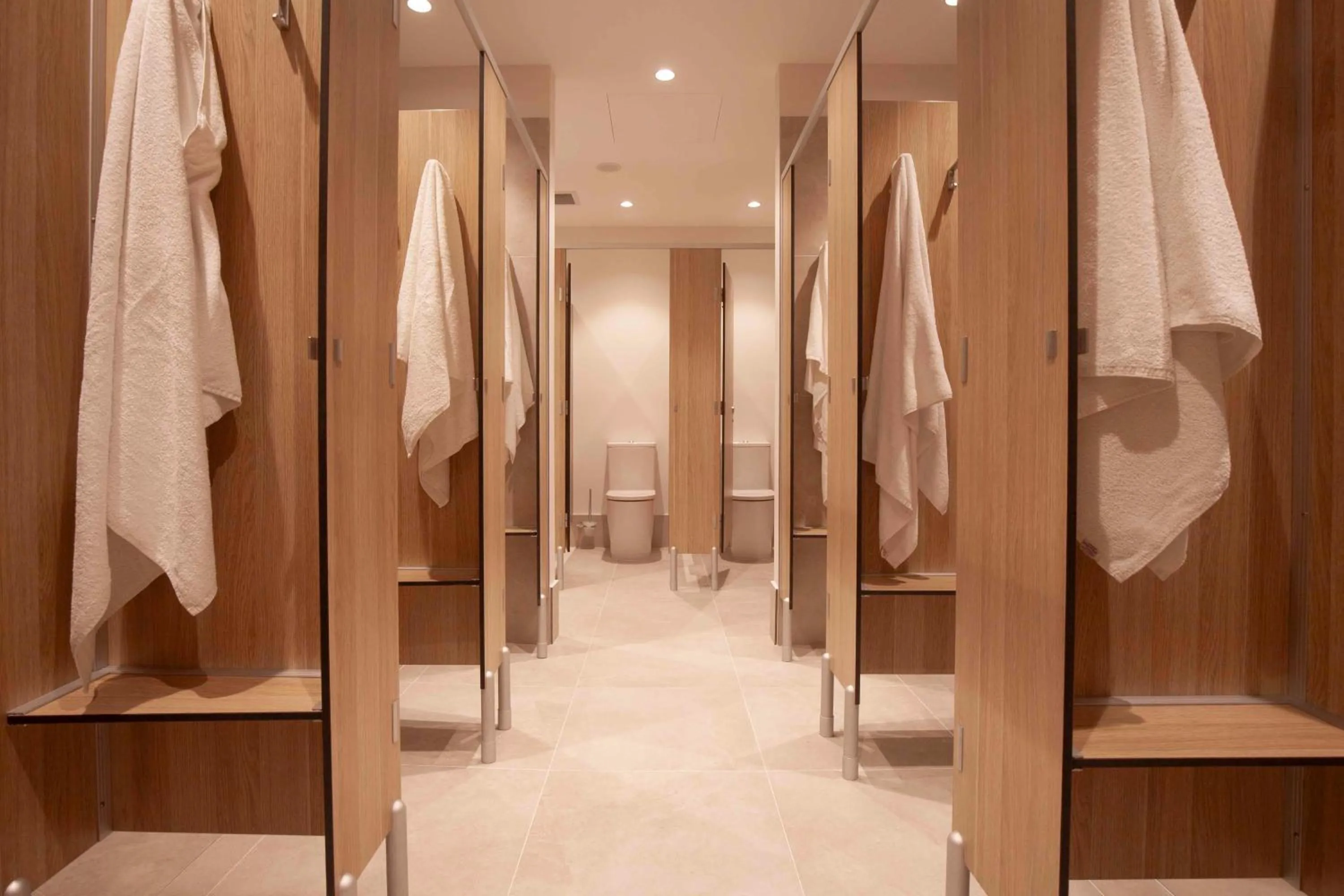 Shower in Little Drifter Cairns