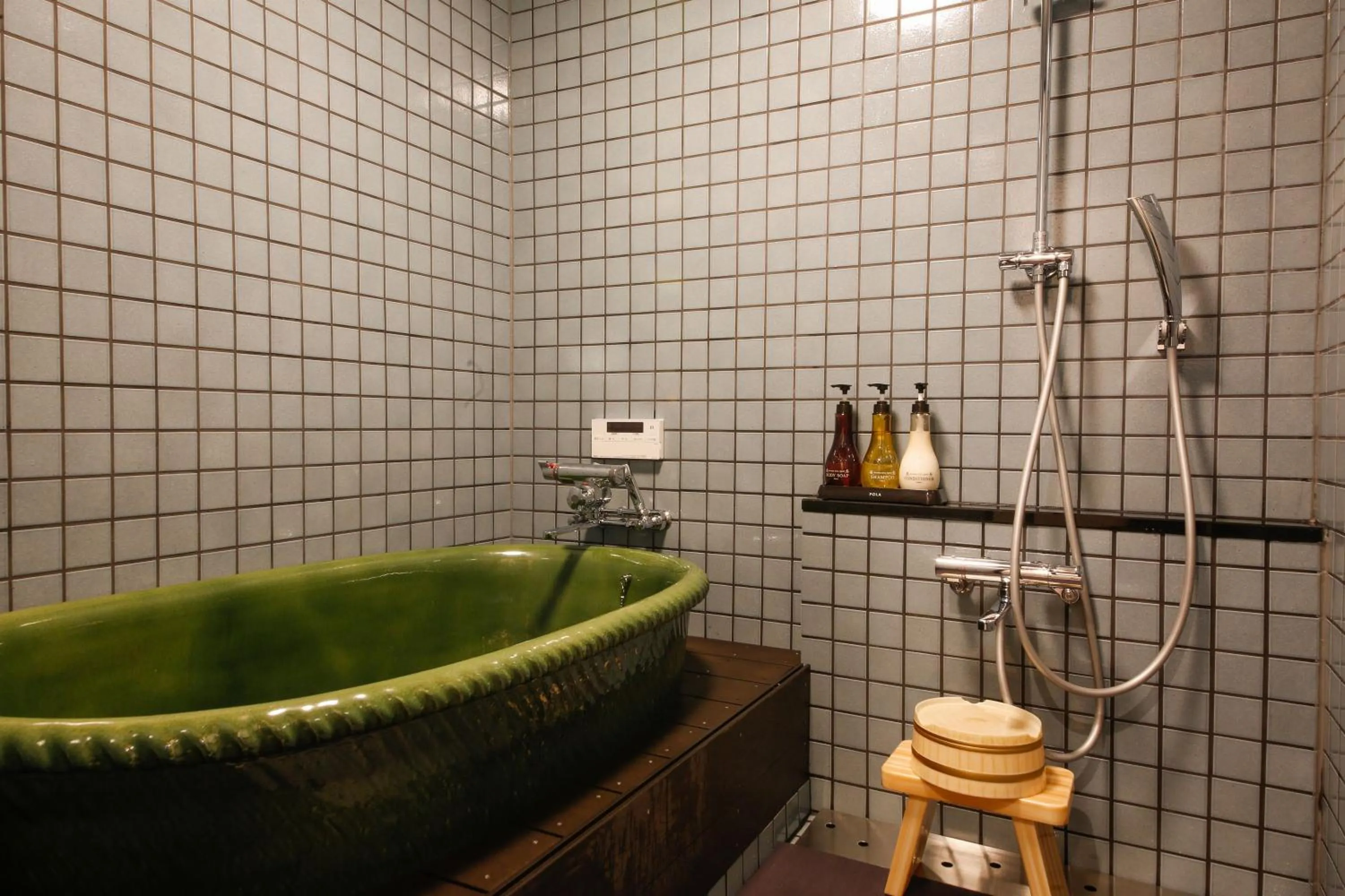 Hot Tub in Kyomachiya Bettei Hanatei