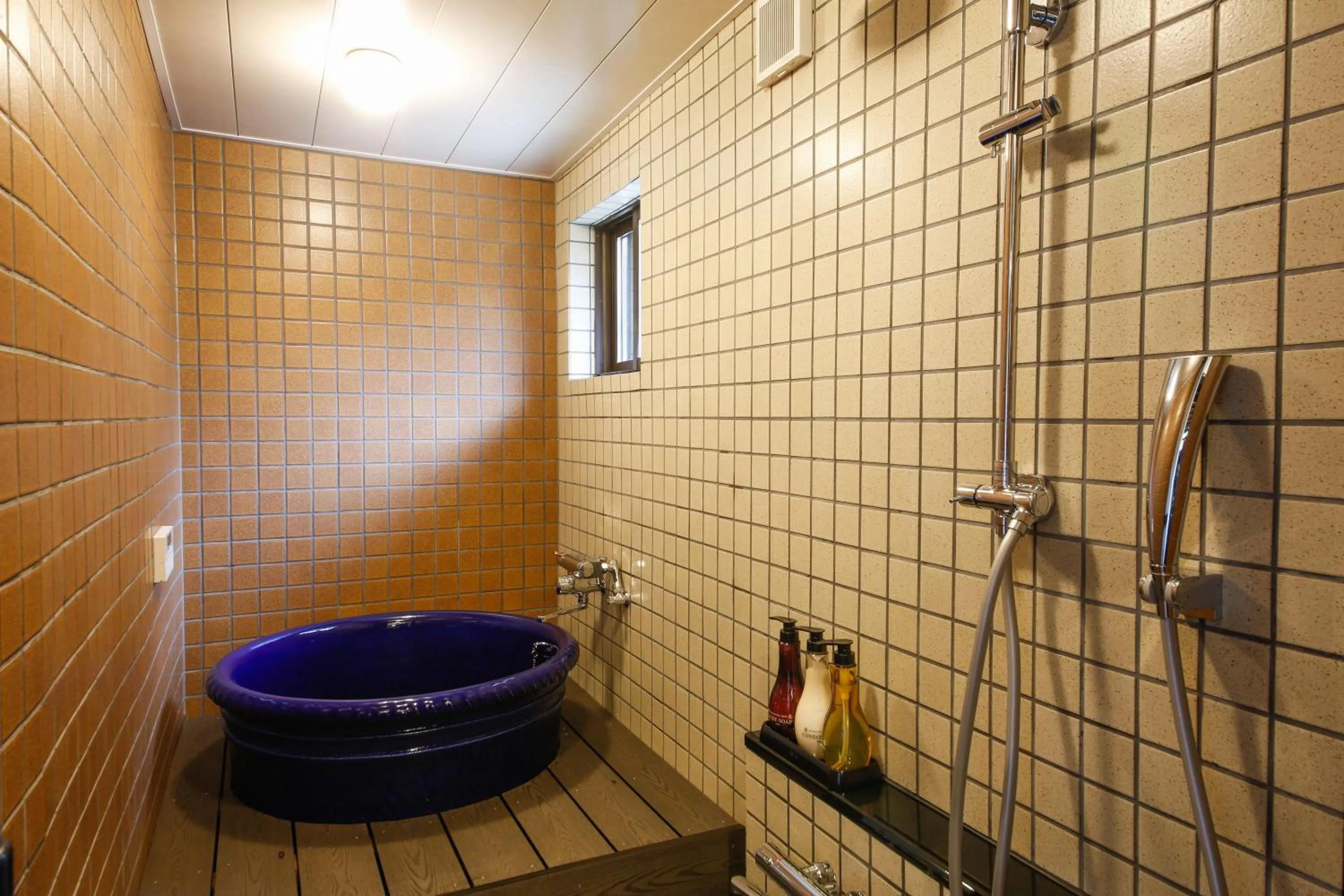 Shower in Kyomachiya Bettei Hanatei