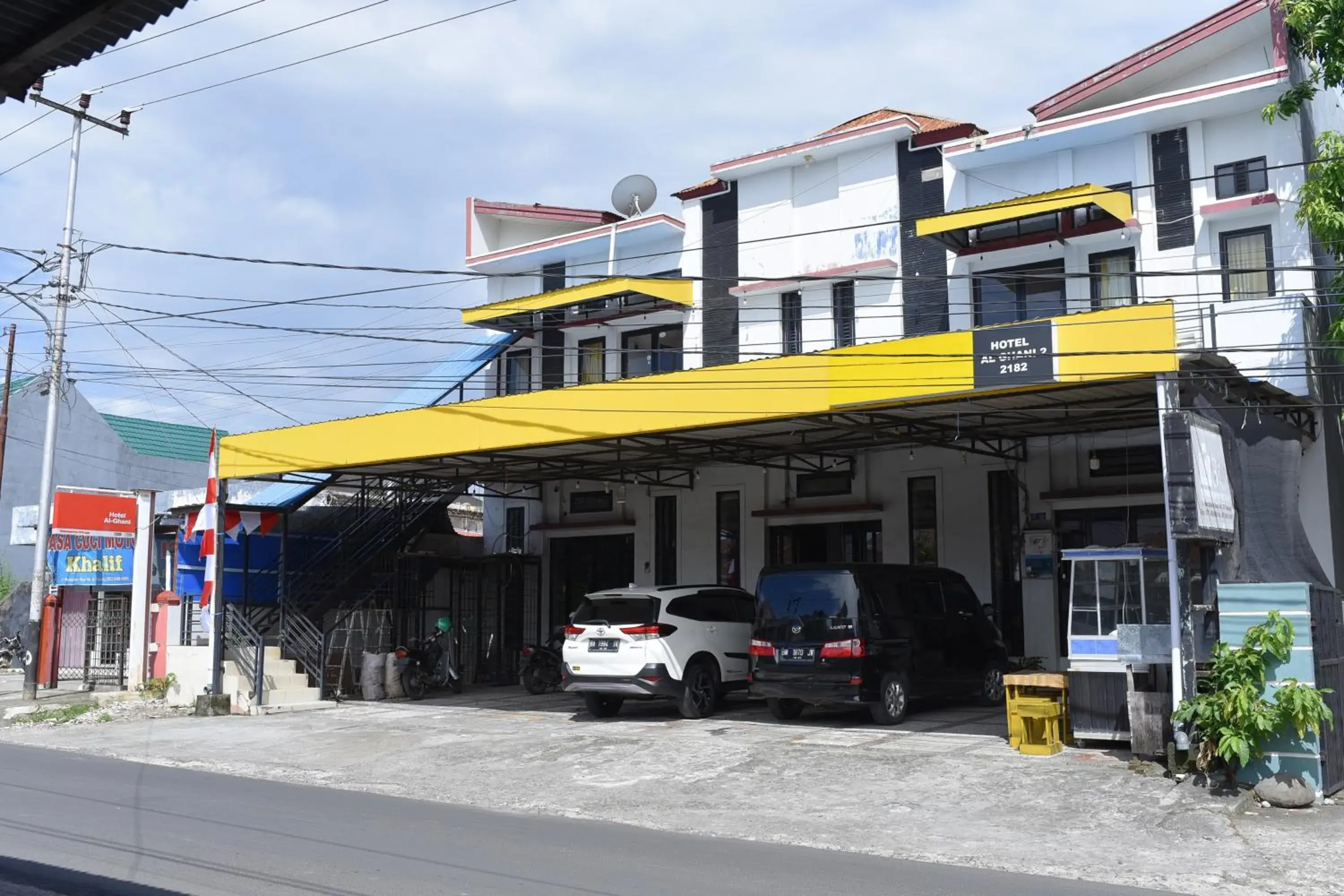 Property building in Al-Ghani Syariah Mitra RedDoorz Property building in Al-Ghani Syariah Mitra RedDoorz