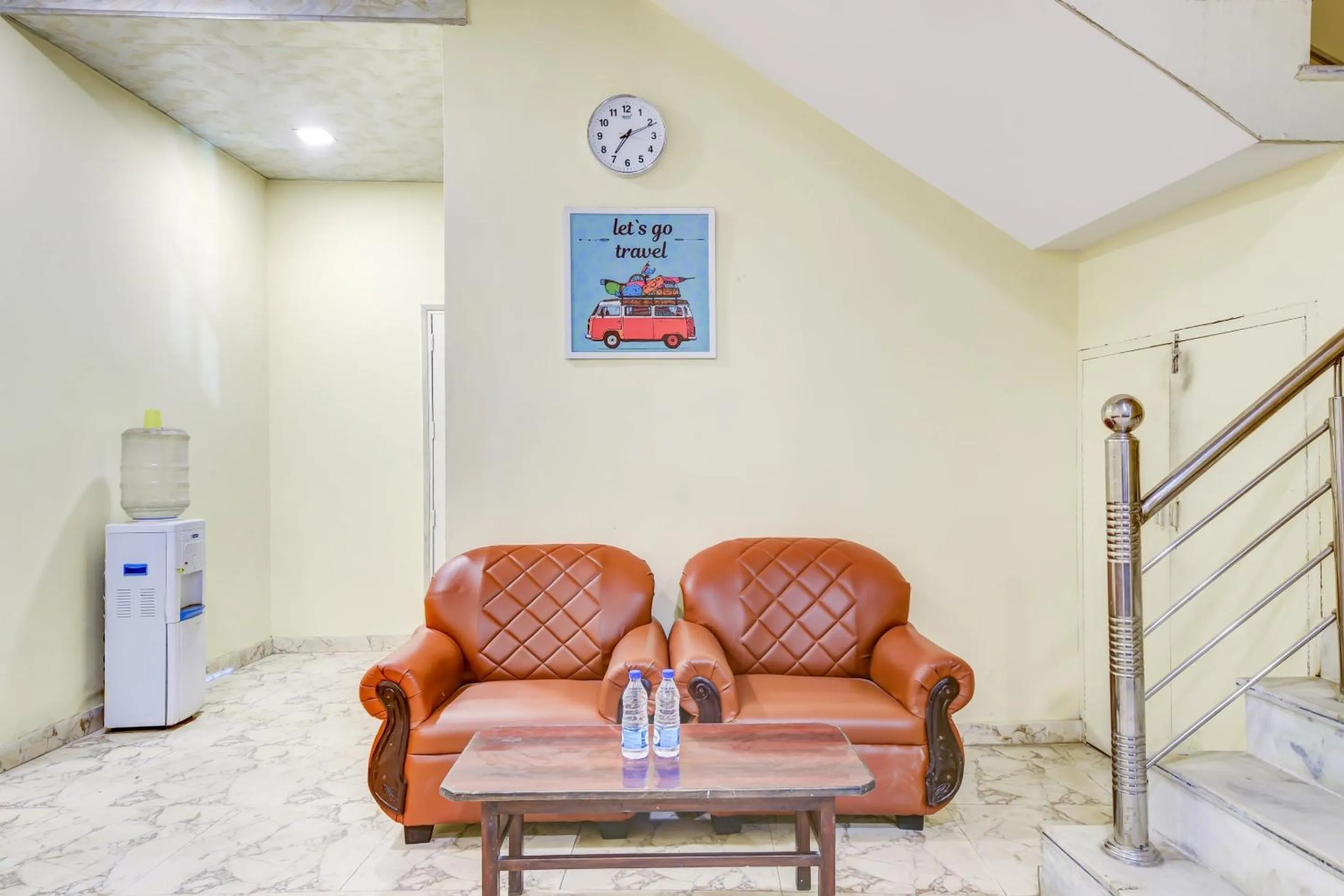 Lobby or reception in Hotel O Vishwakarma Palace