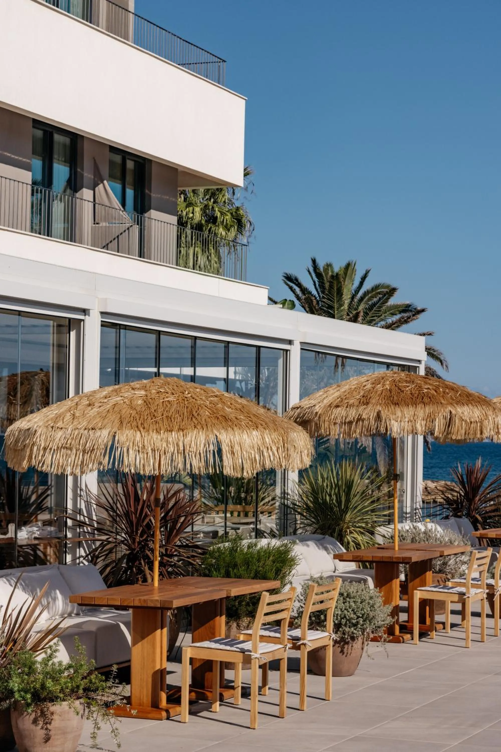 Restaurant/places to eat in ME Sitges Terramar