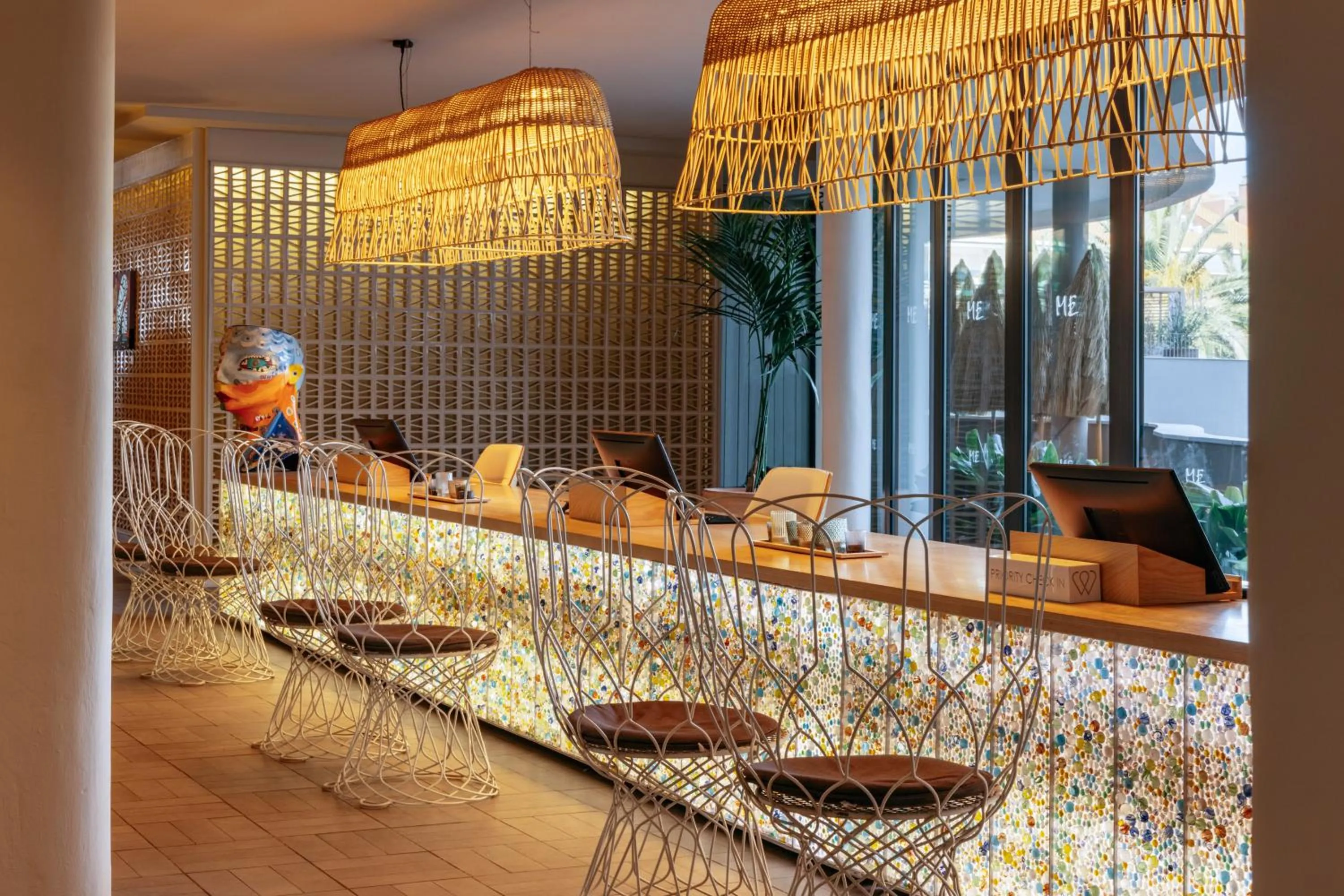 Lobby or reception in ME Sitges Terramar