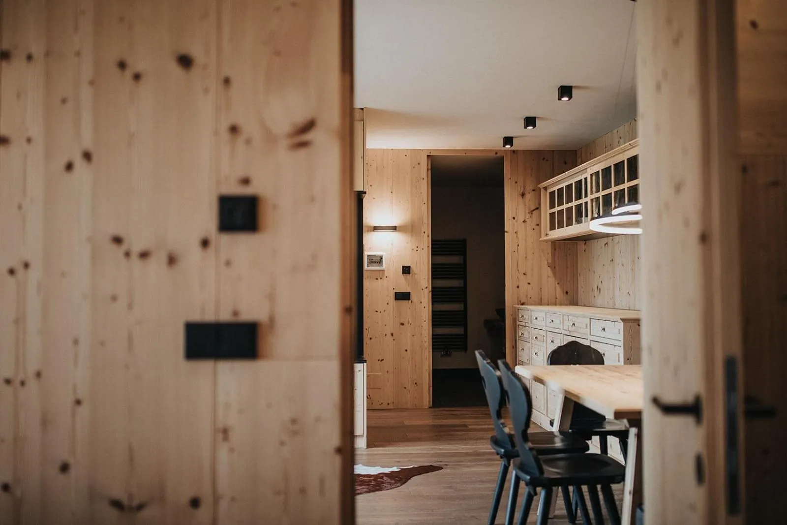 Kitchen or kitchenette in Presulis Hideaway Apartments & Restaurant