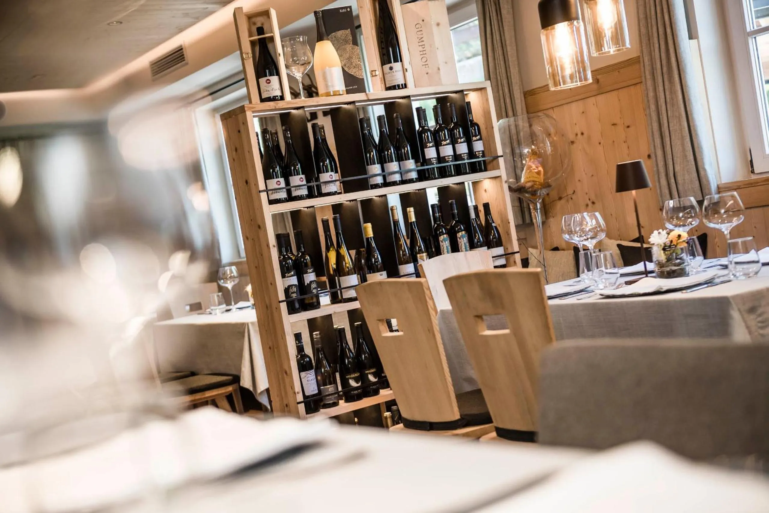 Restaurant/places to eat in Presulis Hideaway Apartments & Restaurant