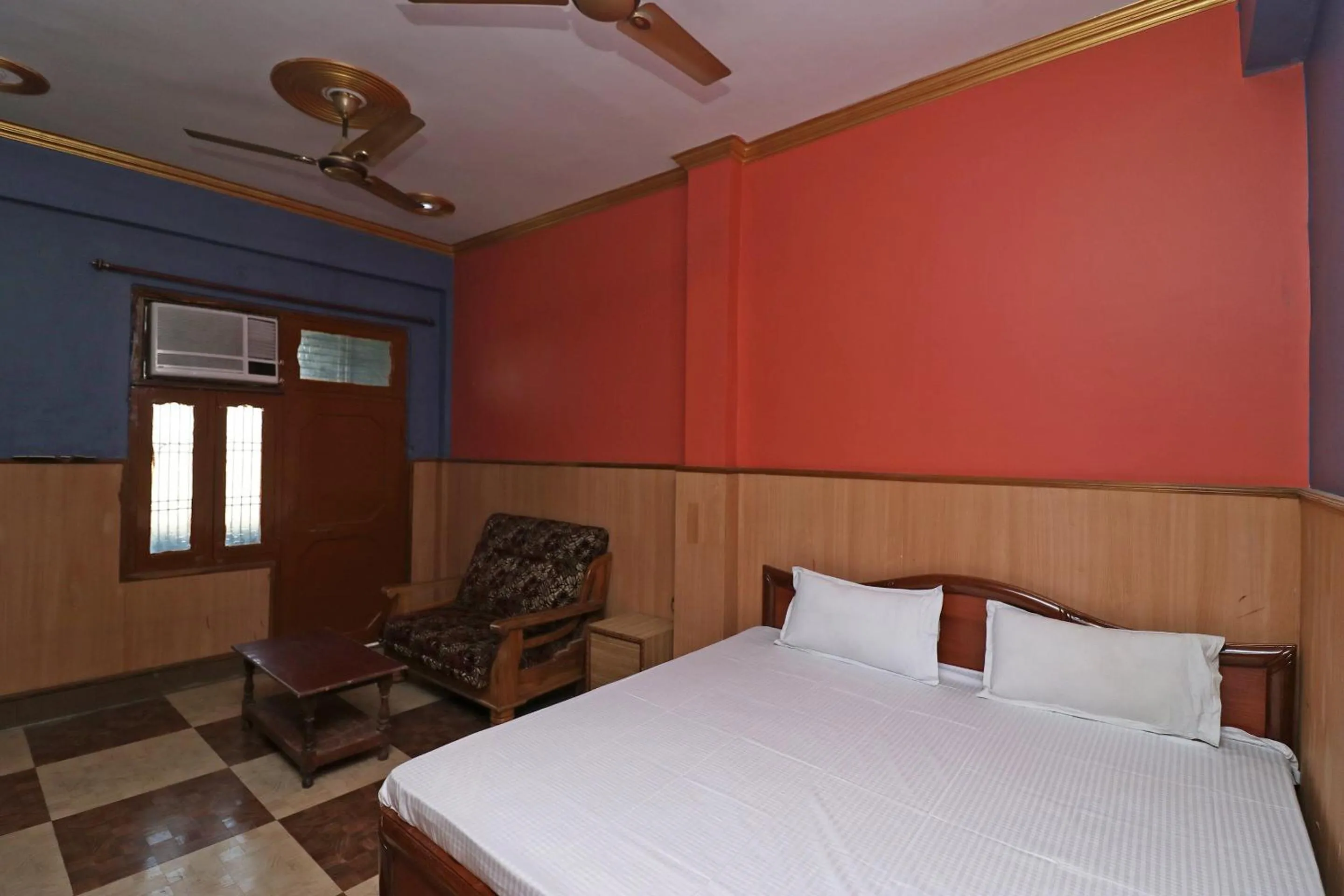 Bedroom, Bed in SPOT ON 38000 Vaidehi Bhawan