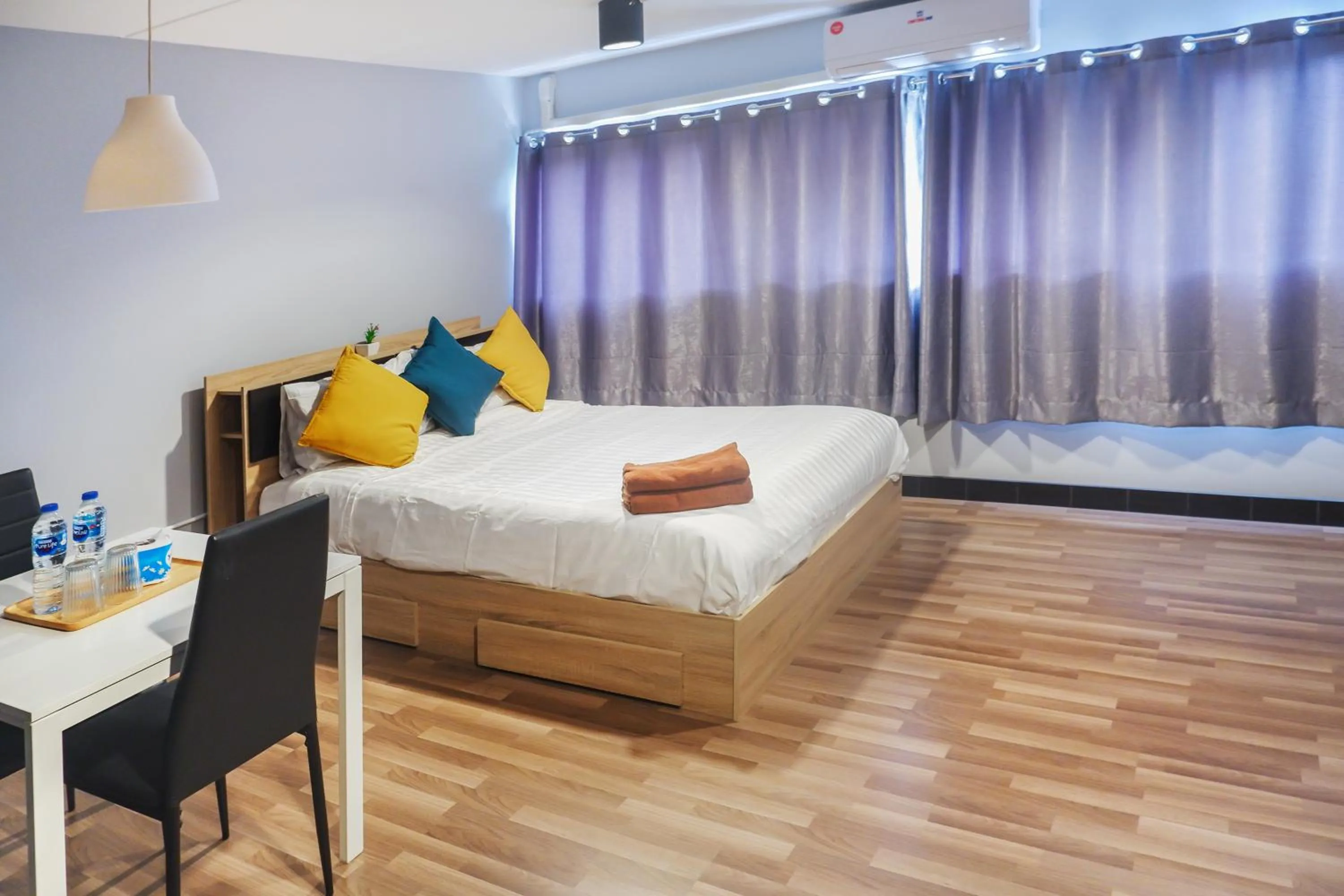 Photo of the whole room in Bangkok Impact Popular Comdominium