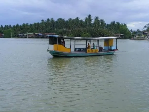 Off site in Ruenthai Ampawa