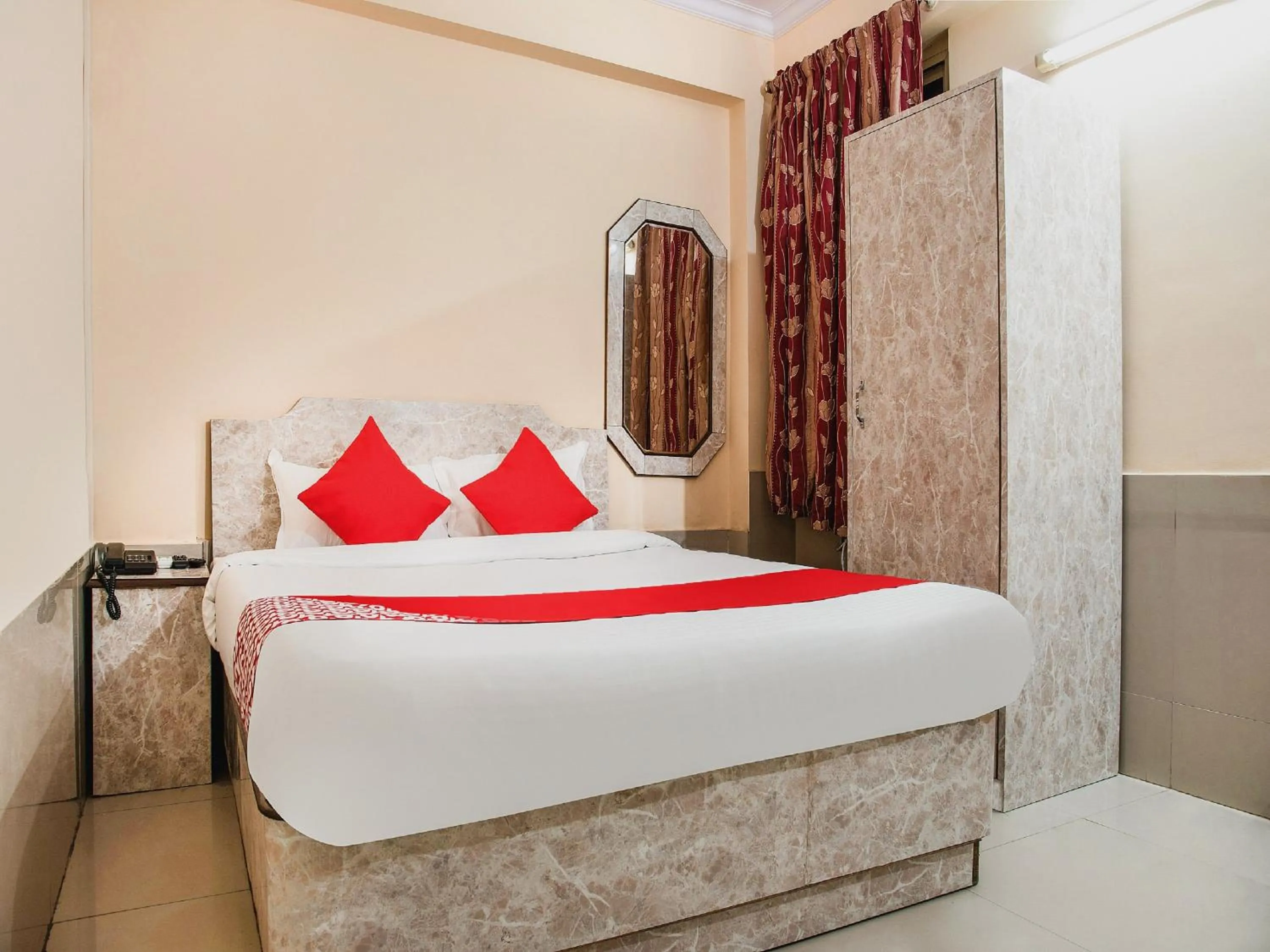 Bedroom, Bed in Hotel O Embassy Exhibition Rd