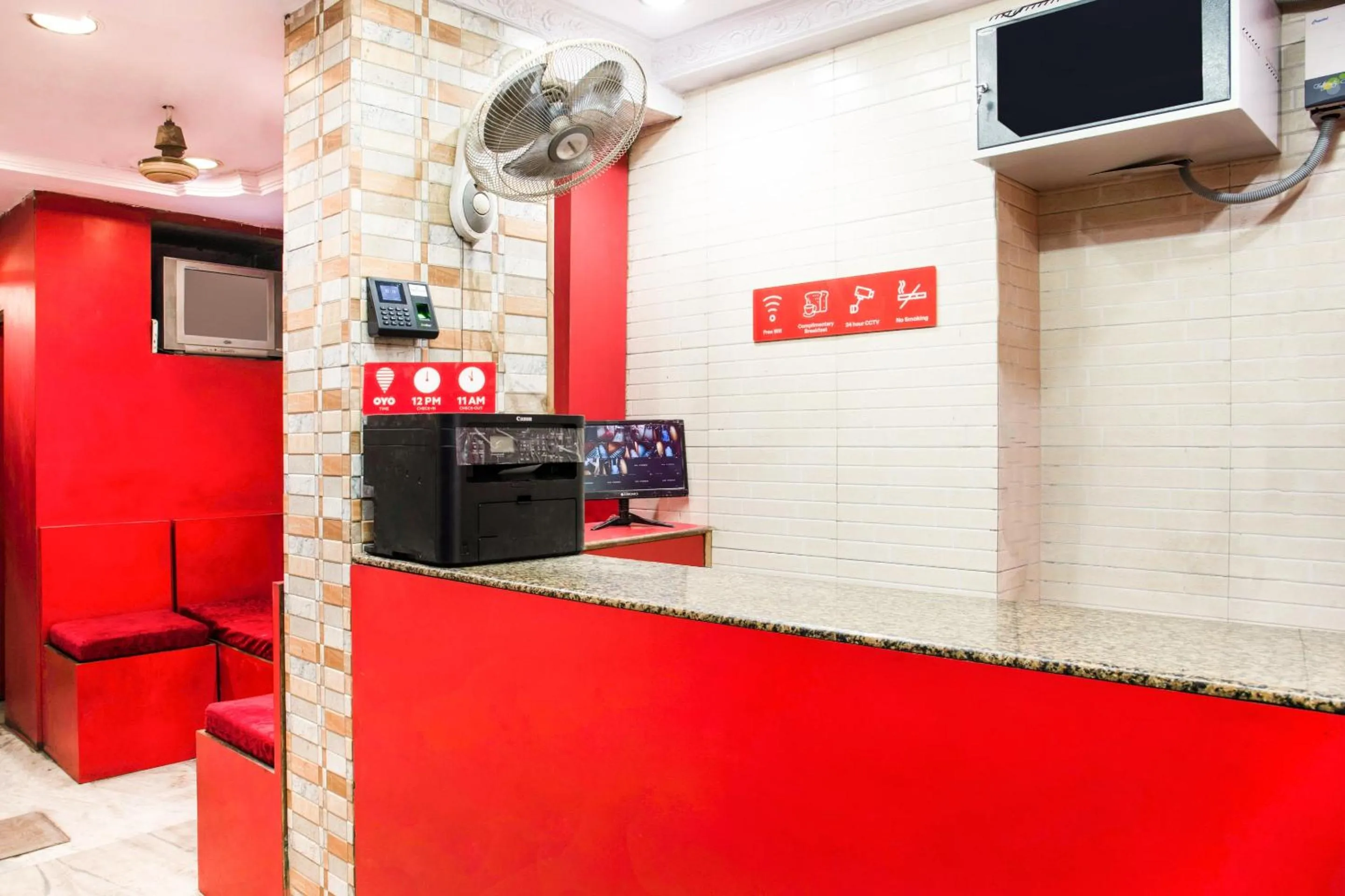 Lobby or reception in Hotel O Embassy Exhibition Rd