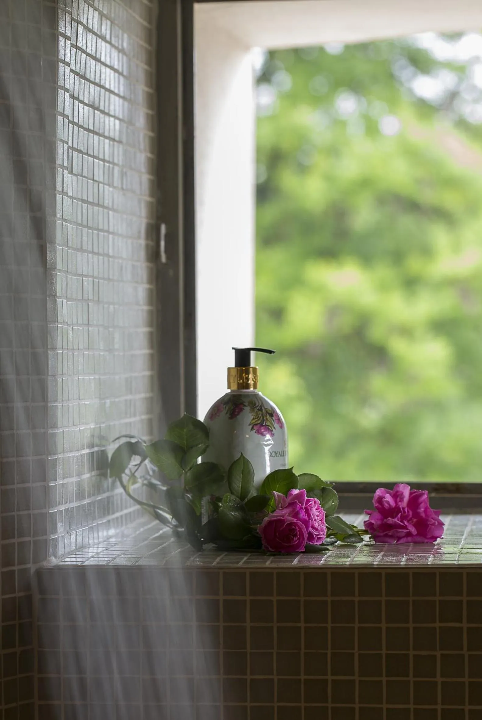 Bathroom in Marchesi Alfieri - Cantine e Ospitalità