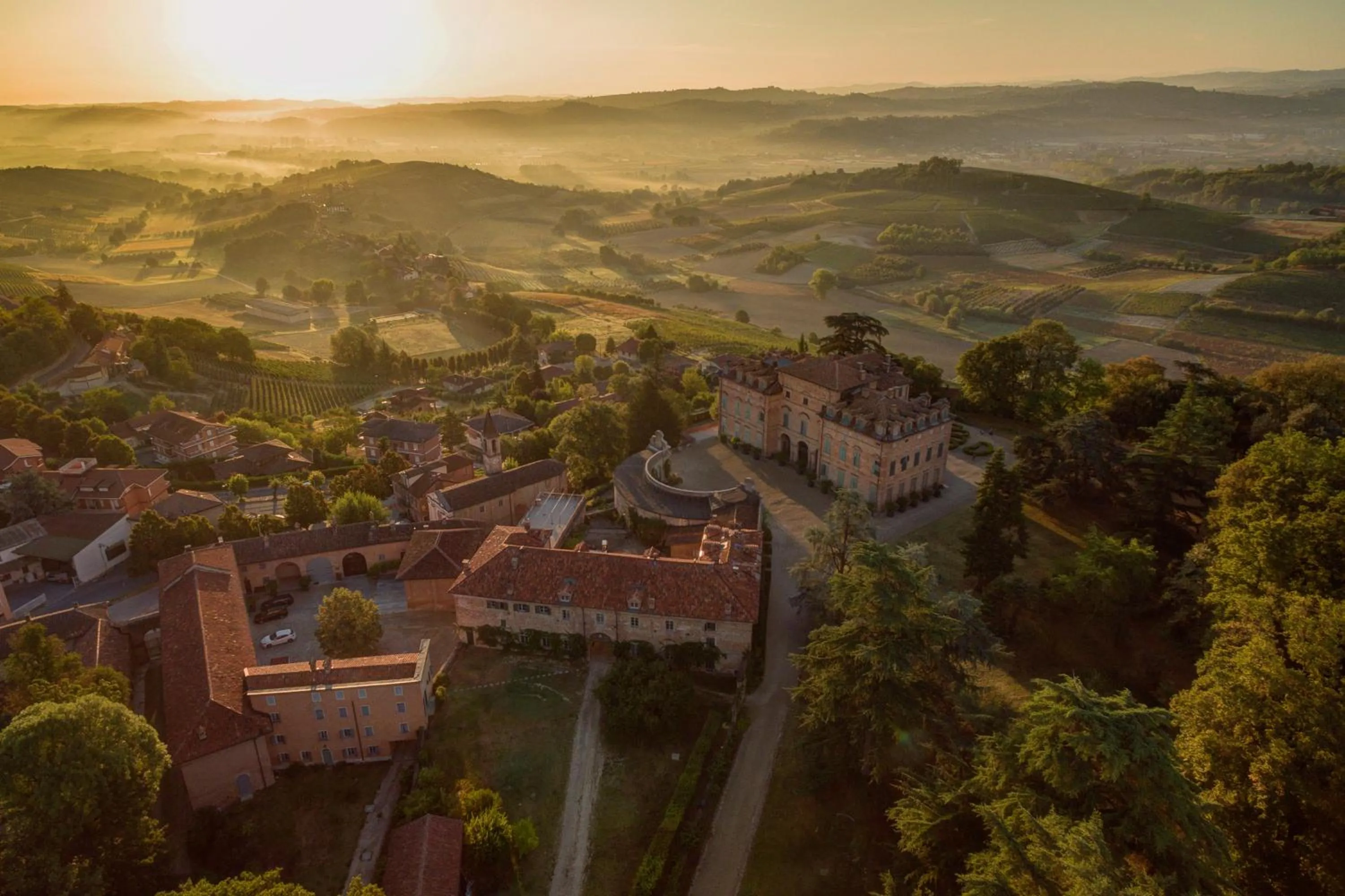 Bird's eye view in Marchesi Alfieri - Cantine e Ospitalità