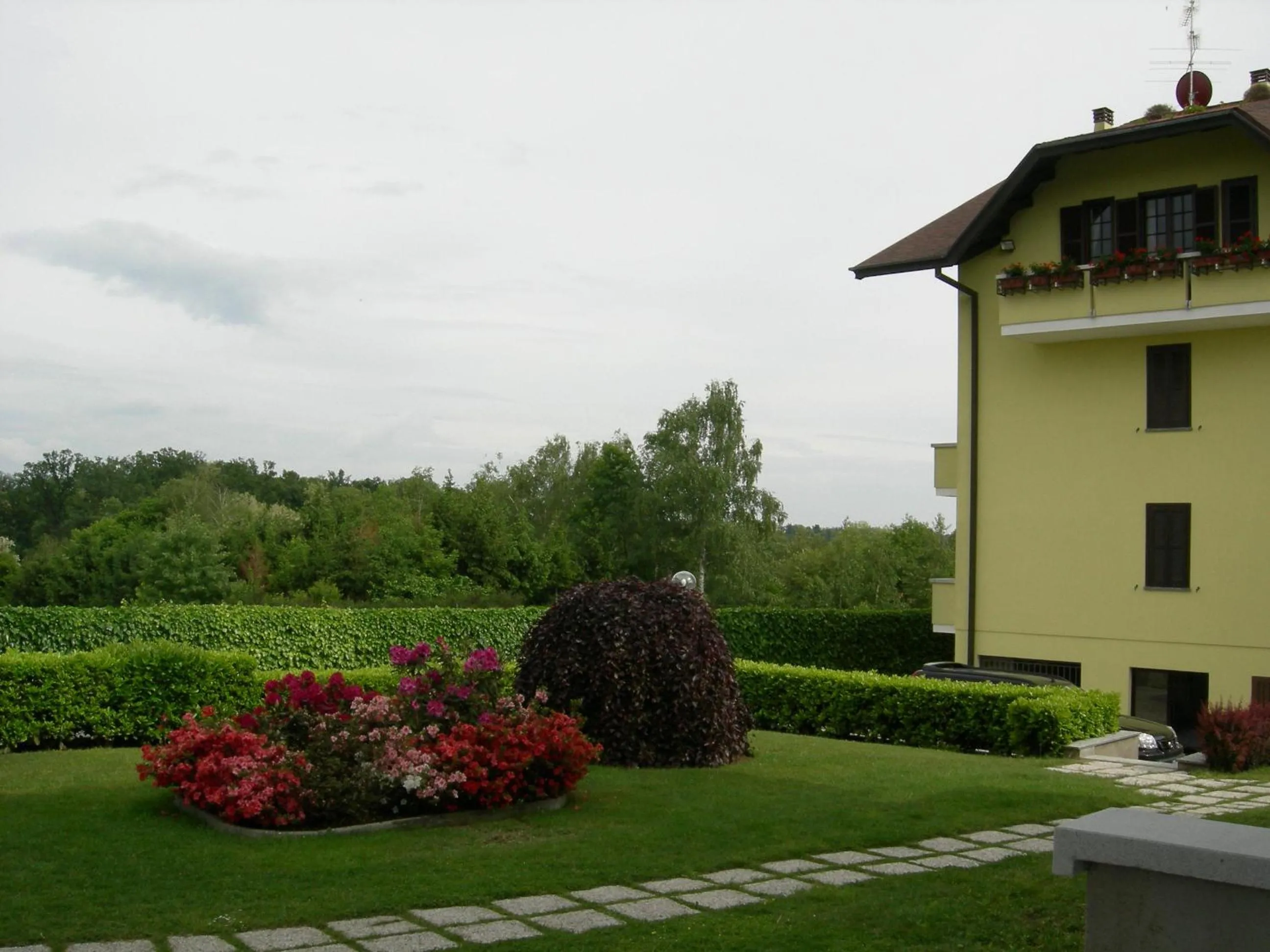 Garden in Albergo Residence Isotta