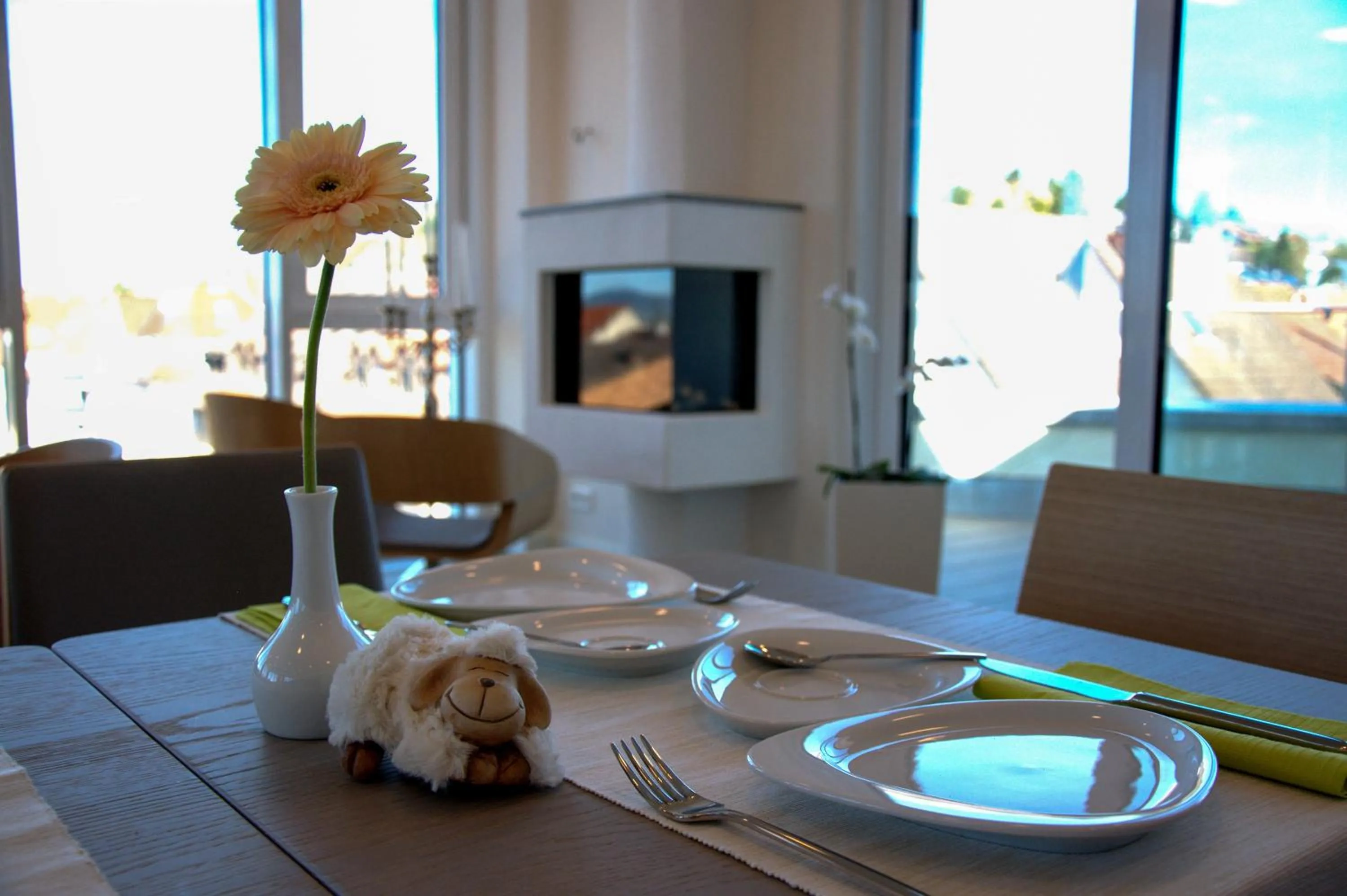 Restaurant/places to eat in Taome Feng Shui Stadthotel Breisgau