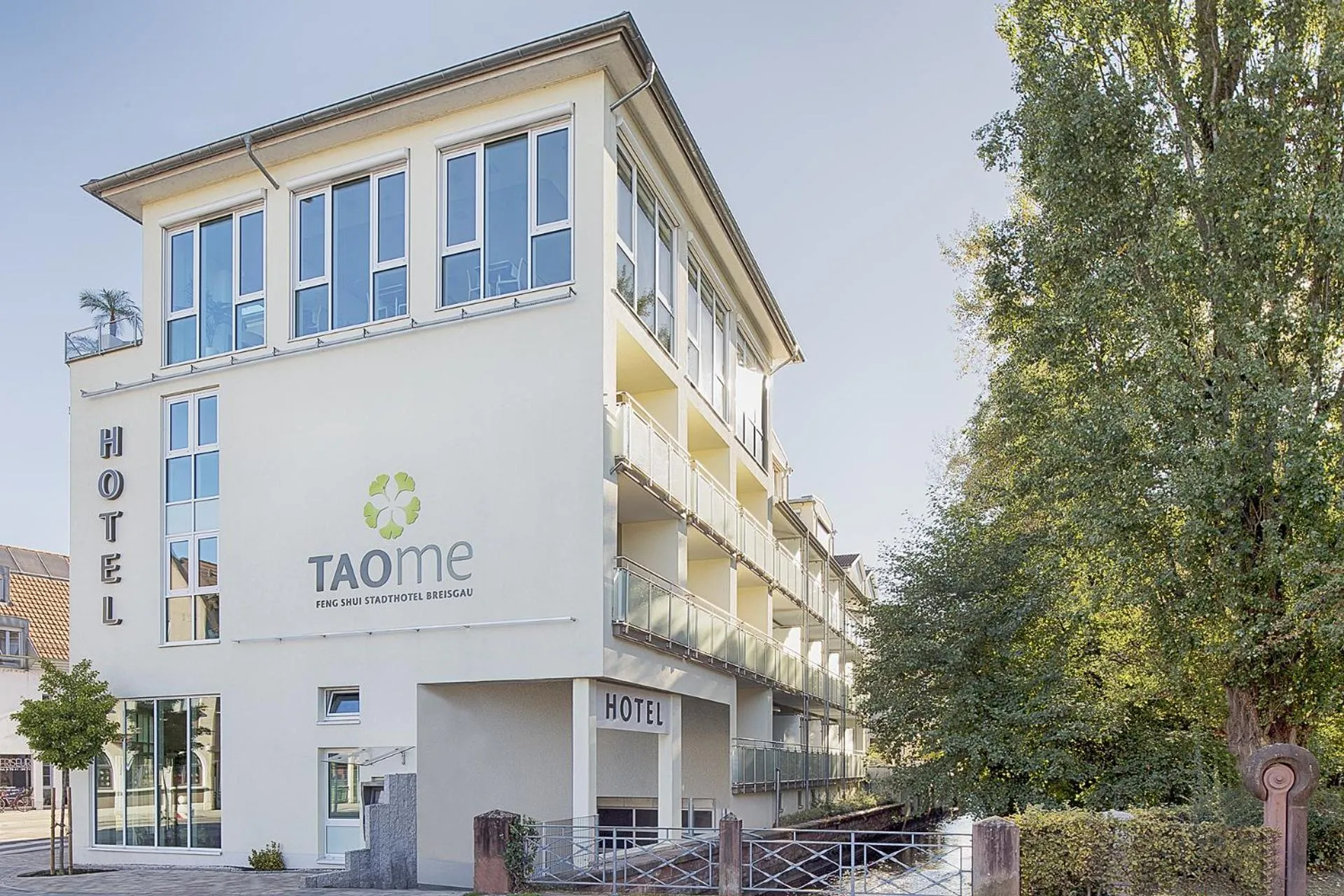 Property building in Taome Feng Shui Stadthotel Breisgau