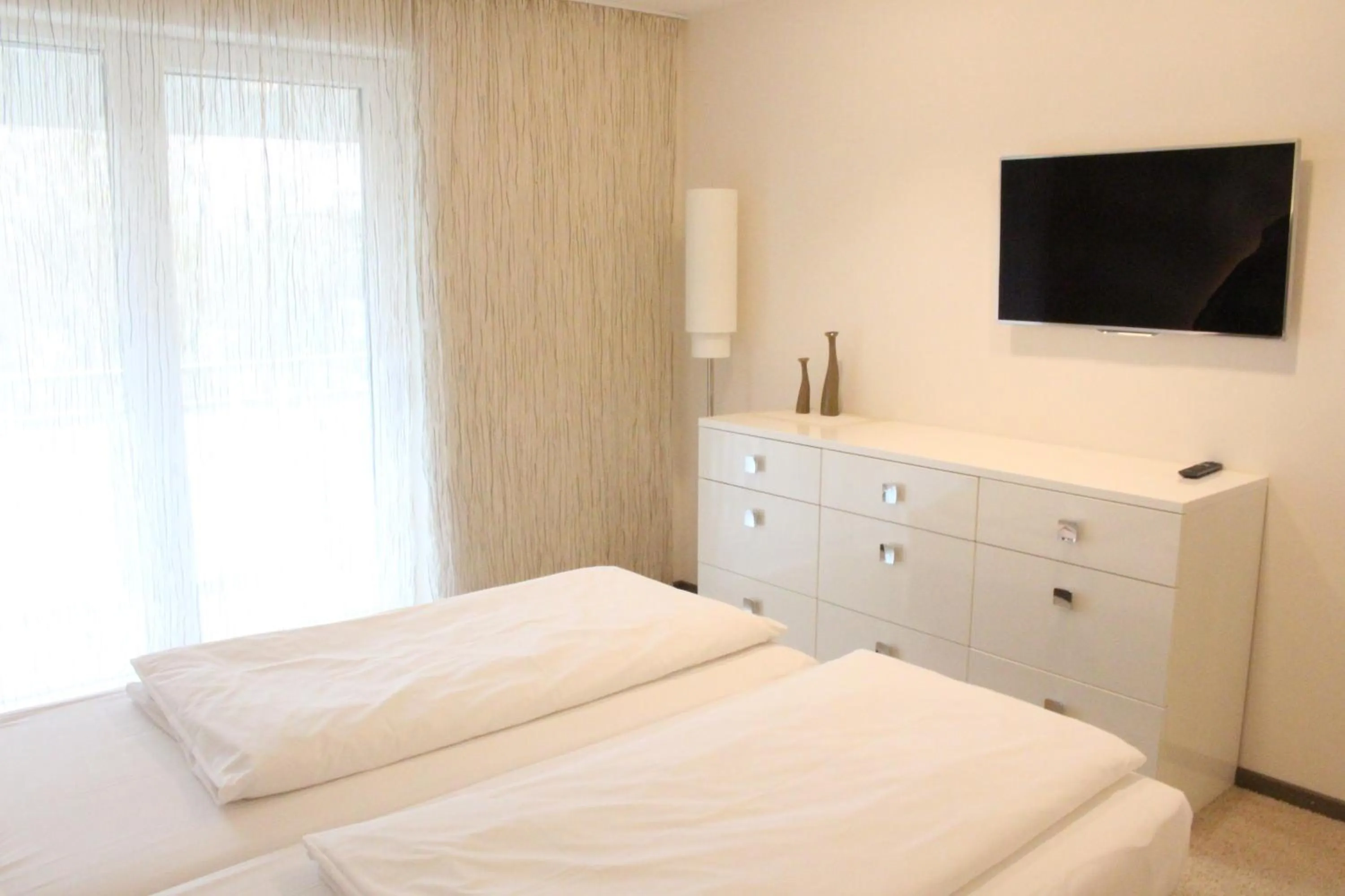 Photo of the whole room in Taome Feng Shui Stadthotel Breisgau