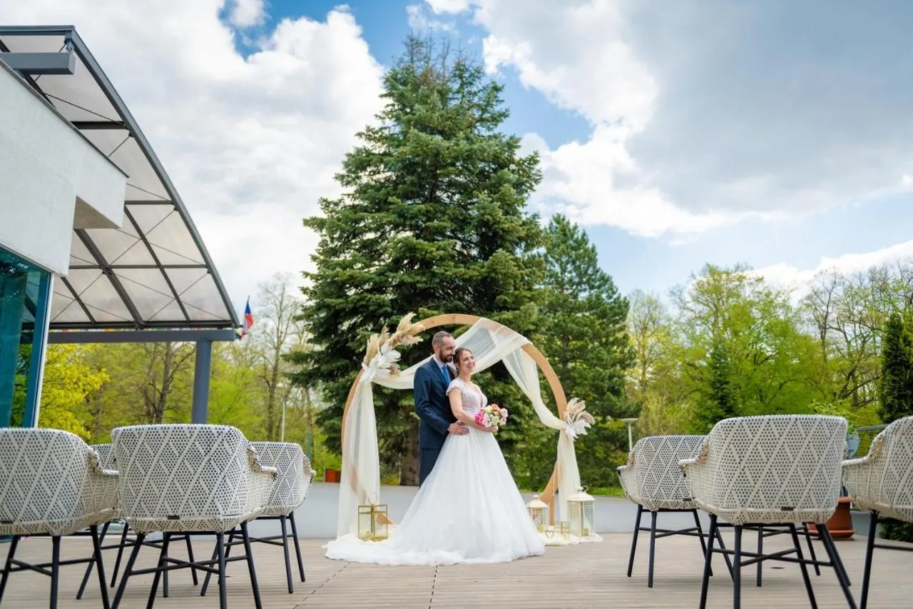 wedding in CENTRAL PARK FLORA