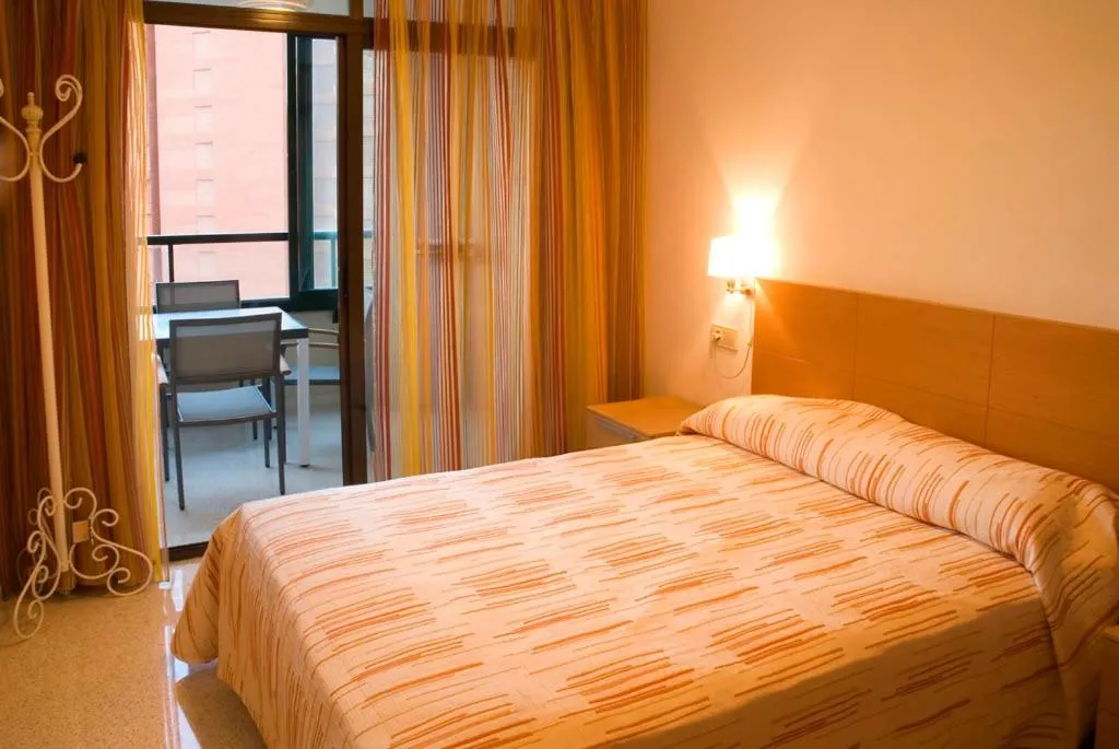 Bed in Apartamentos Paraíso Centro - BenidormParaíso