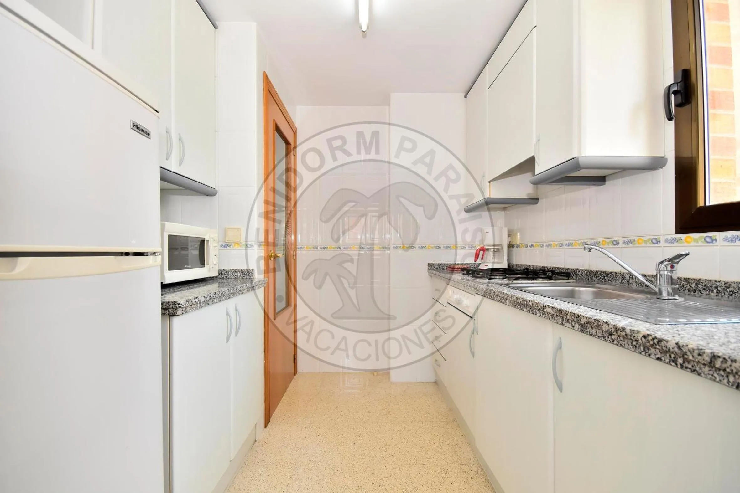 Kitchen or kitchenette in Apartamentos Paraíso Centro - BenidormParaíso