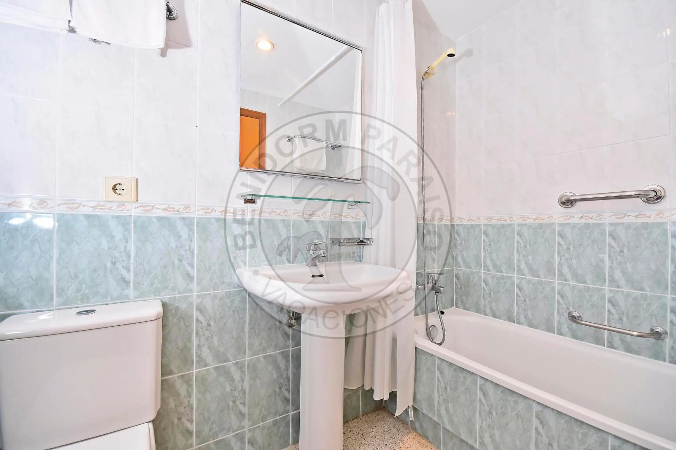 Bathroom in Apartamentos Paraíso Centro - BenidormParaíso